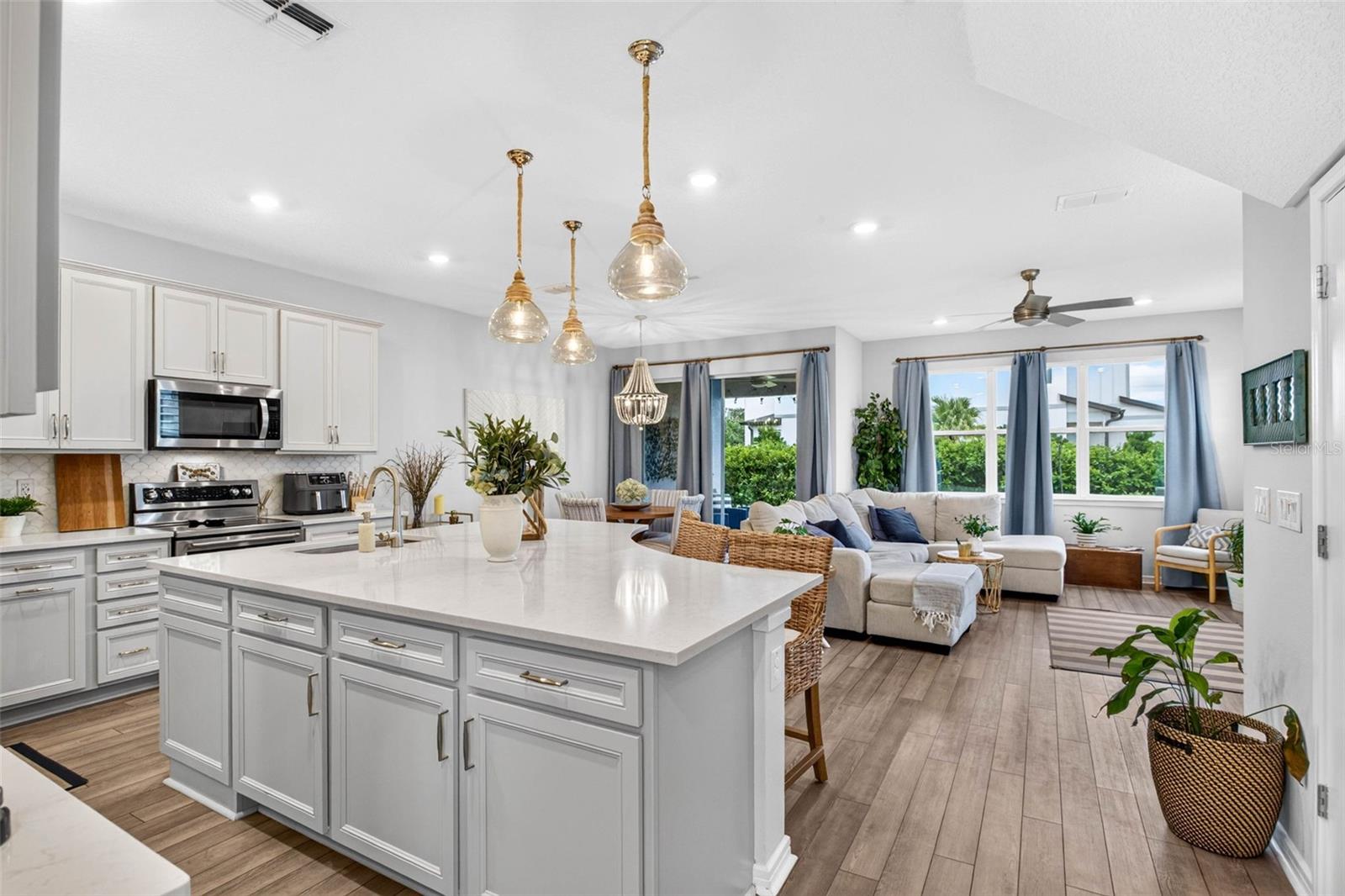 Open Floor Plan - 11211 BEACH WALK WAY NE, ST PETERSBURG