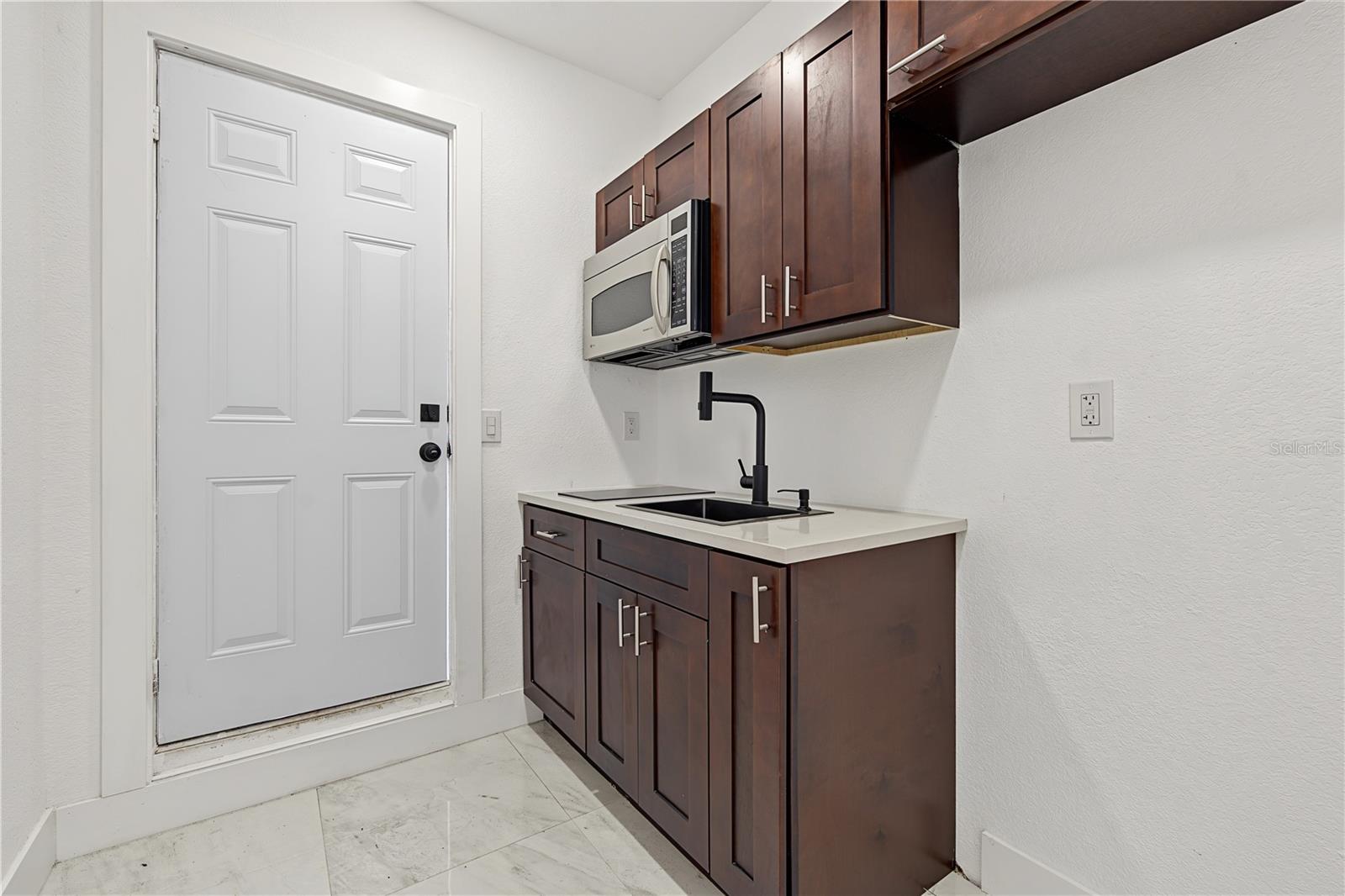 Single Family Residence at 5007 SHETLAND AVE, TAMPA, photo 29 of 35