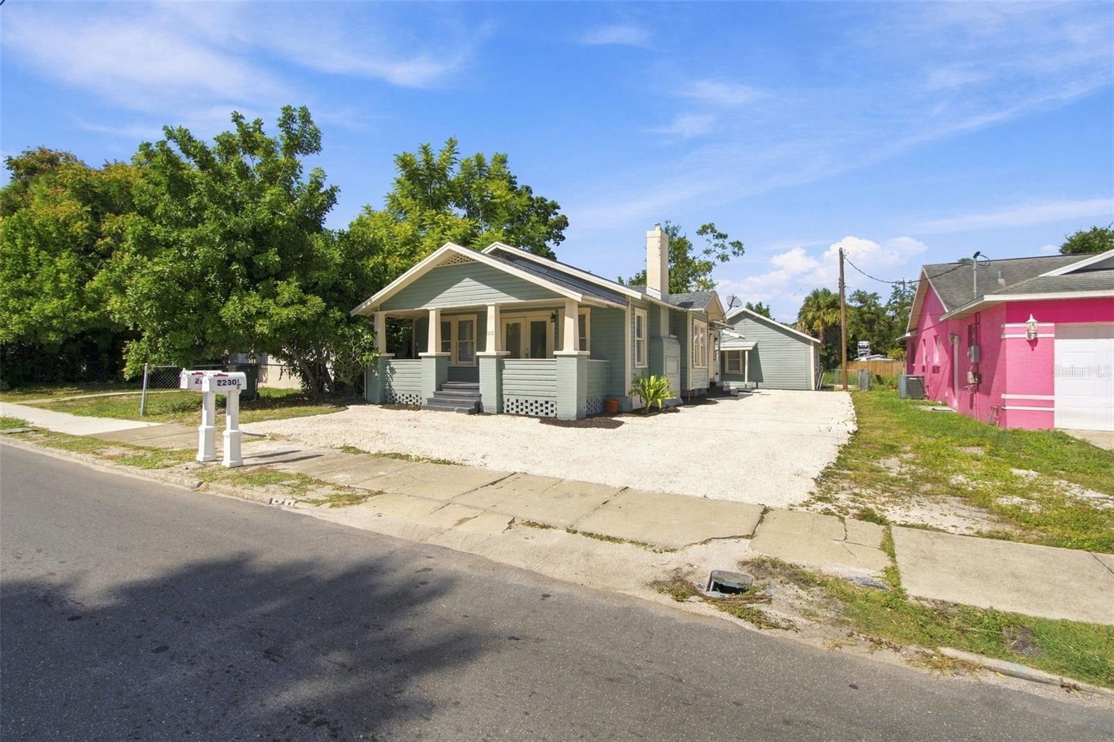 Single Family Residence at 2230 9TH AVE W, BRADENTON, photo 3 of 72
