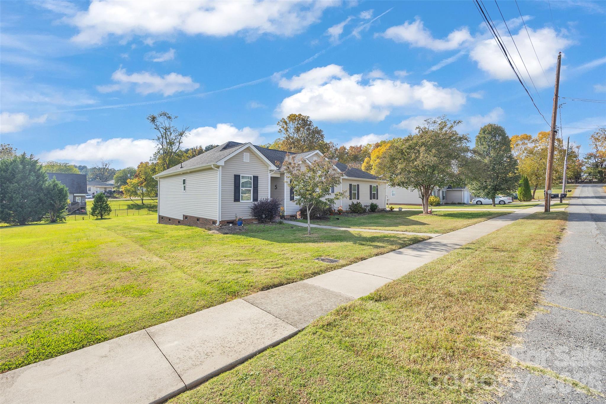 Single Family Residence at 308 1st Avenue E, China Grove, photo 28 of 36