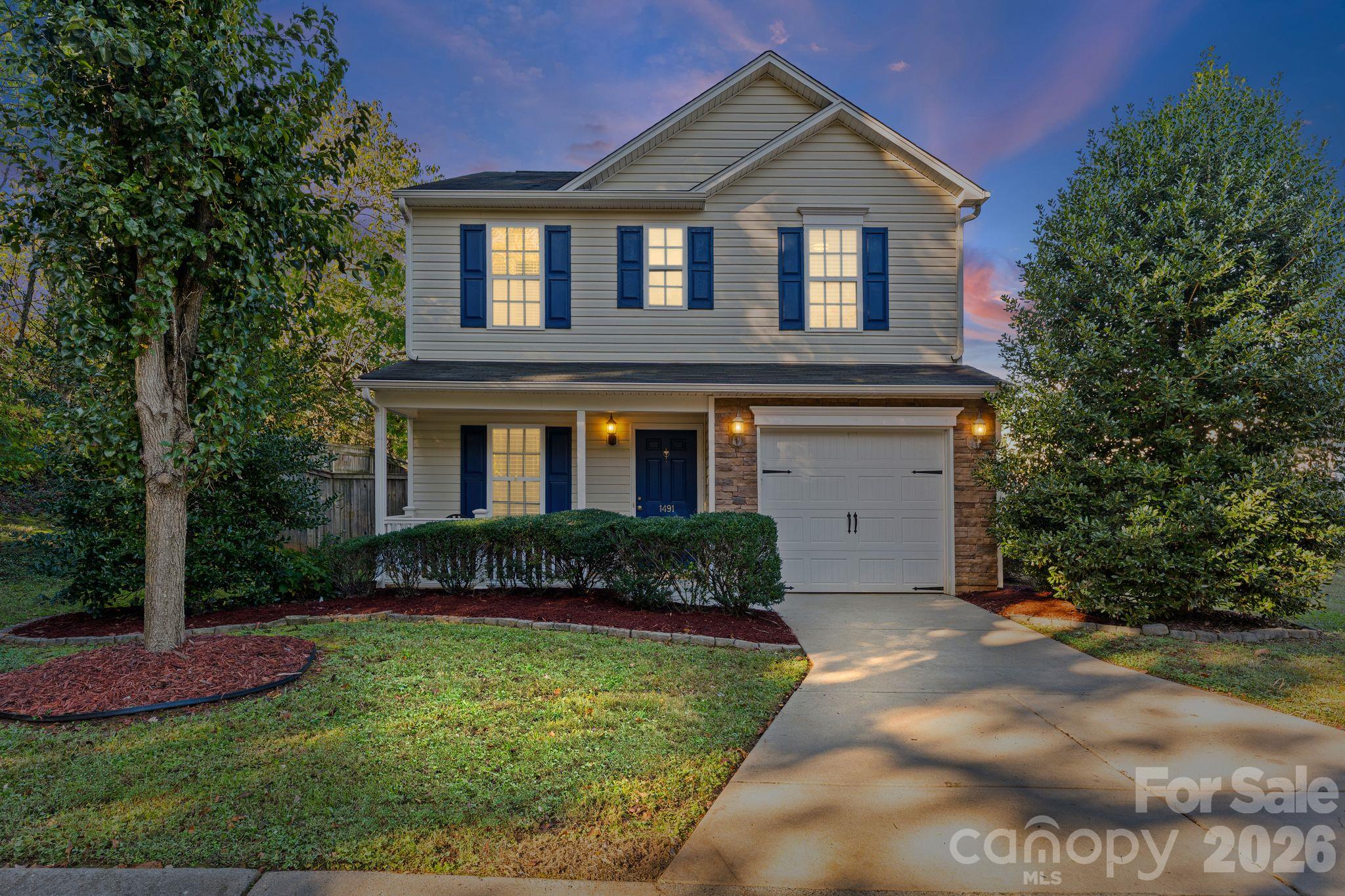 Single Family Residence at 1491 Wakefield Farm Lane, Kernersville, photo 2 of 46