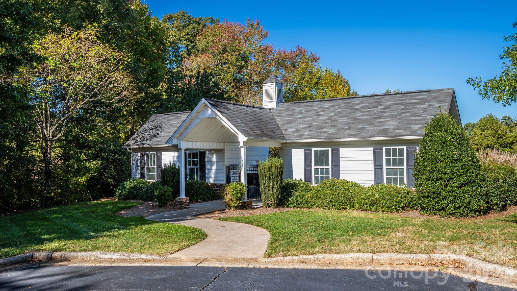 Single Family Residence at 1491 Wakefield Farm Lane, Kernersville, photo 42 of 46