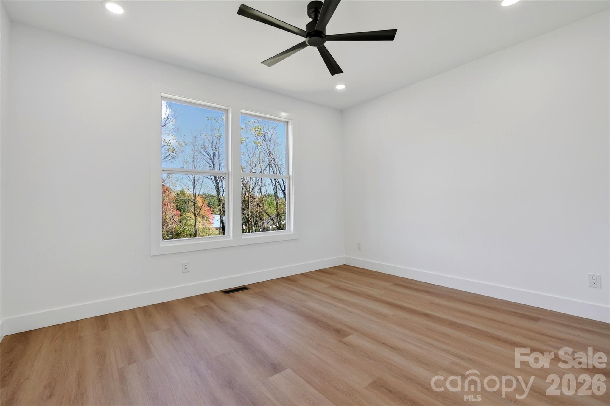 2nd Bedroom - 183 Rocky Hill Drive, Hendersonville