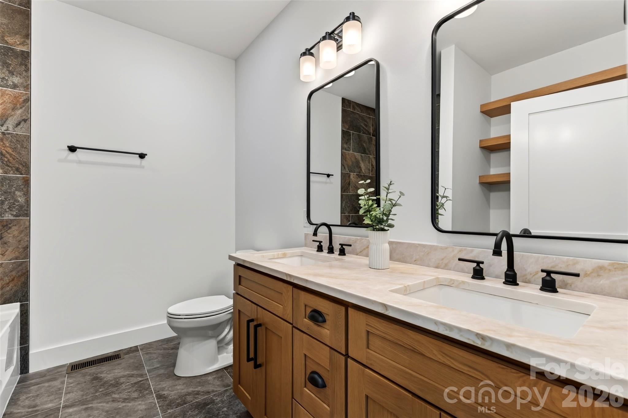 2nd Bathroom - 183 Rocky Hill Drive, Hendersonville