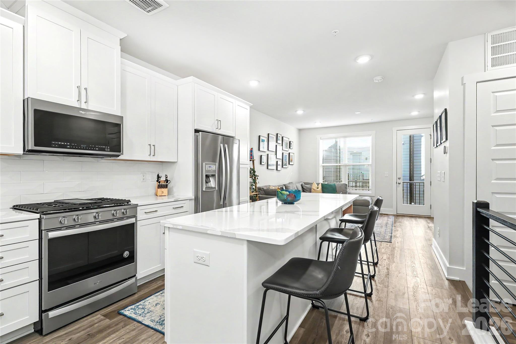 Townhouse at 2132 Terwilliger Terrace, Charlotte, photo 11 of 47
