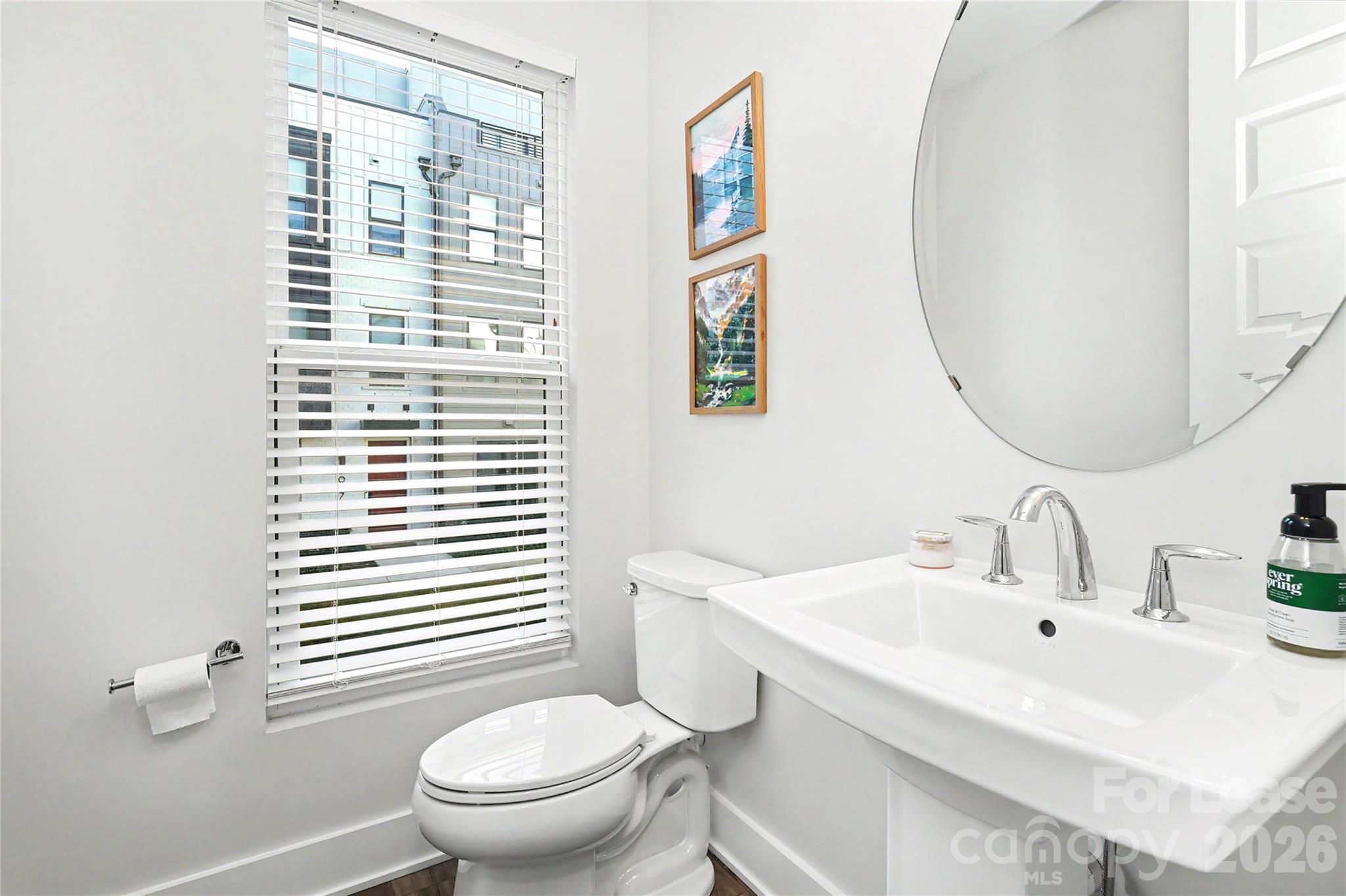 Townhouse at 2132 Terwilliger Terrace, Charlotte, photo 14 of 47