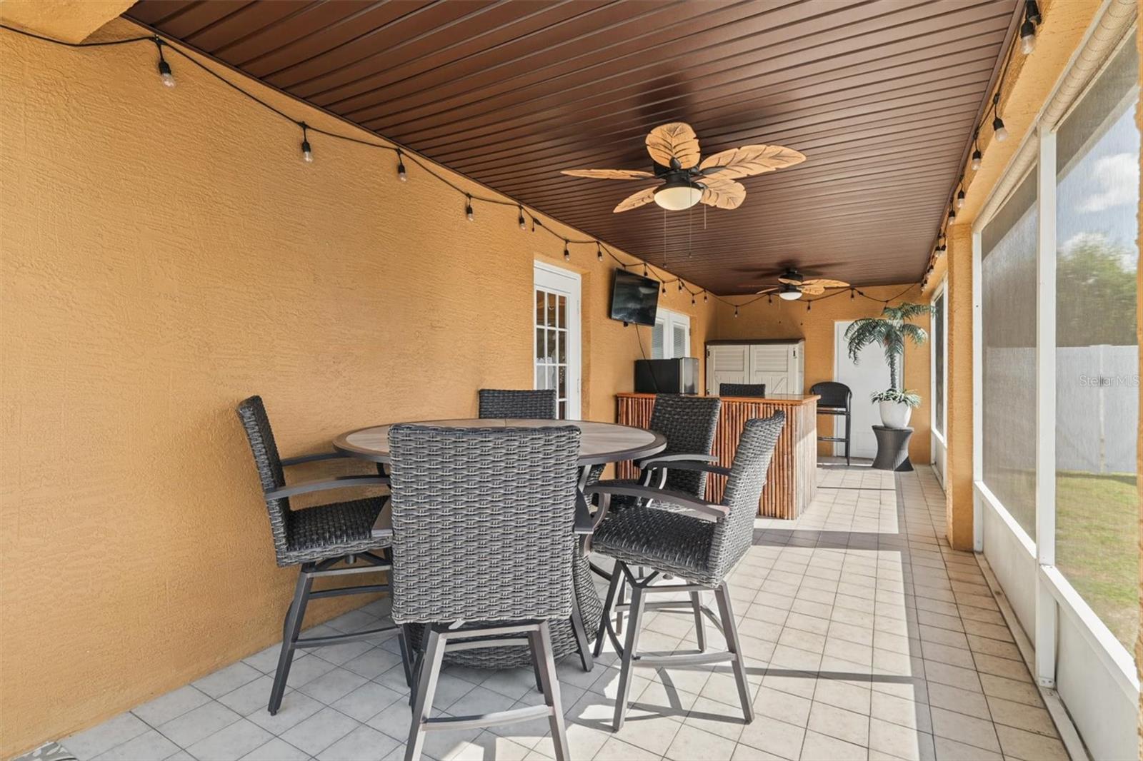 Screen Enclosed Lanai - Outdoor Fans - 6052 KALEY DR, WINTER HAVEN