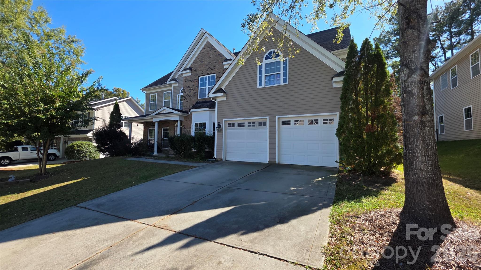 Single Family Residence at 4807 Annelise Drive, Harrisburg, photo 3 of 38