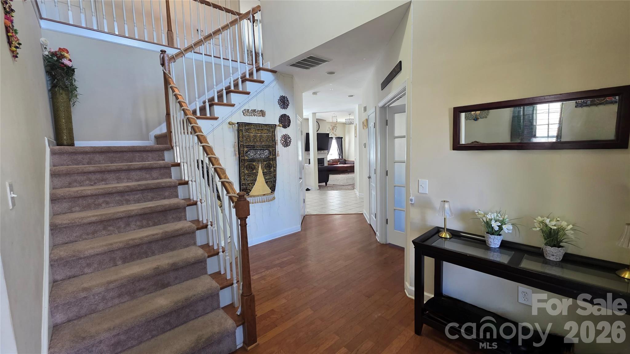 Single Family Residence at 4807 Annelise Drive, Harrisburg, photo 7 of 38