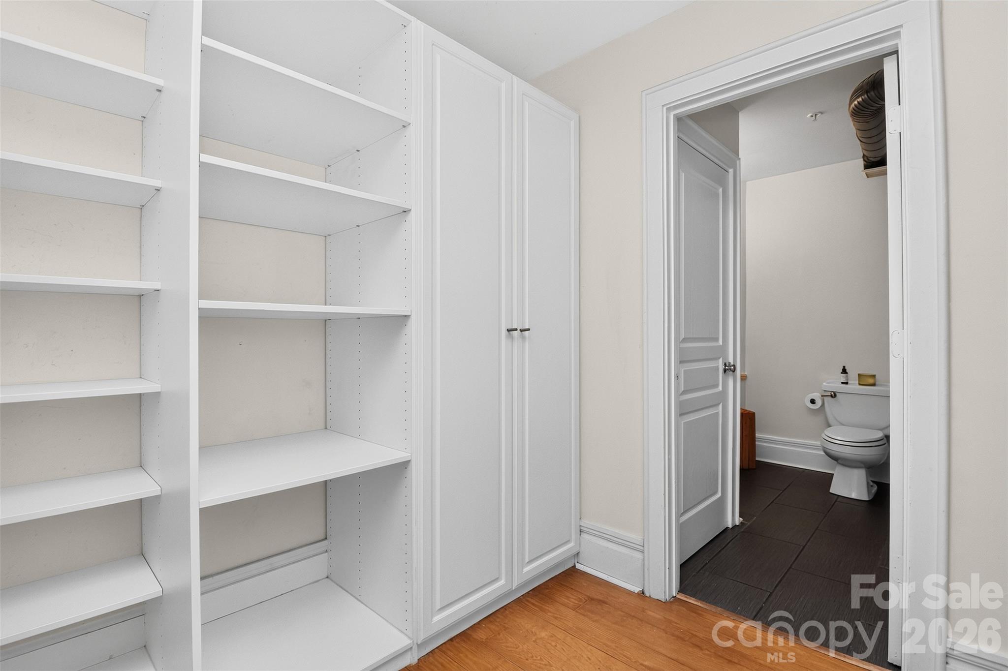 Condominium at 404 Laurel Avenue, Charlotte, photo 16 of 79
