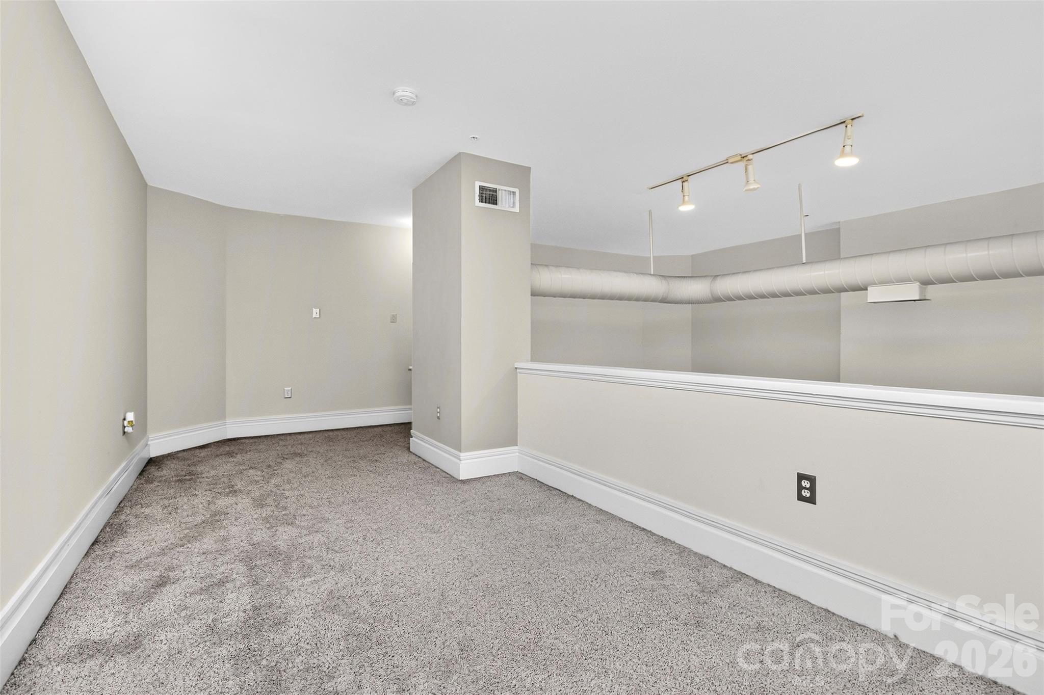 Condominium at 404 Laurel Avenue, Charlotte, photo 68 of 79