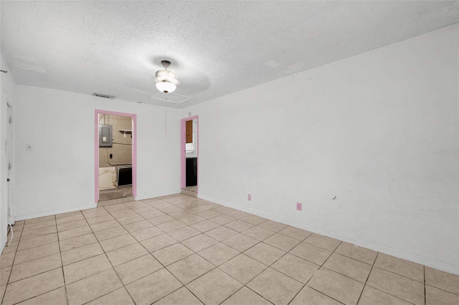 Single Family Residence at 1231 ROBERT KING HIGH DR, LAKELAND, photo 26 of 30
