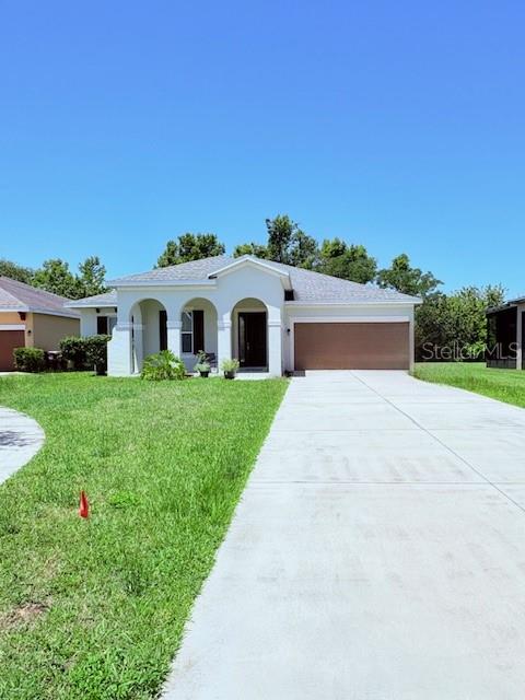 Single Family Residence at 1726 BRASSIE CT, KISSIMMEE, photo 3 of 40