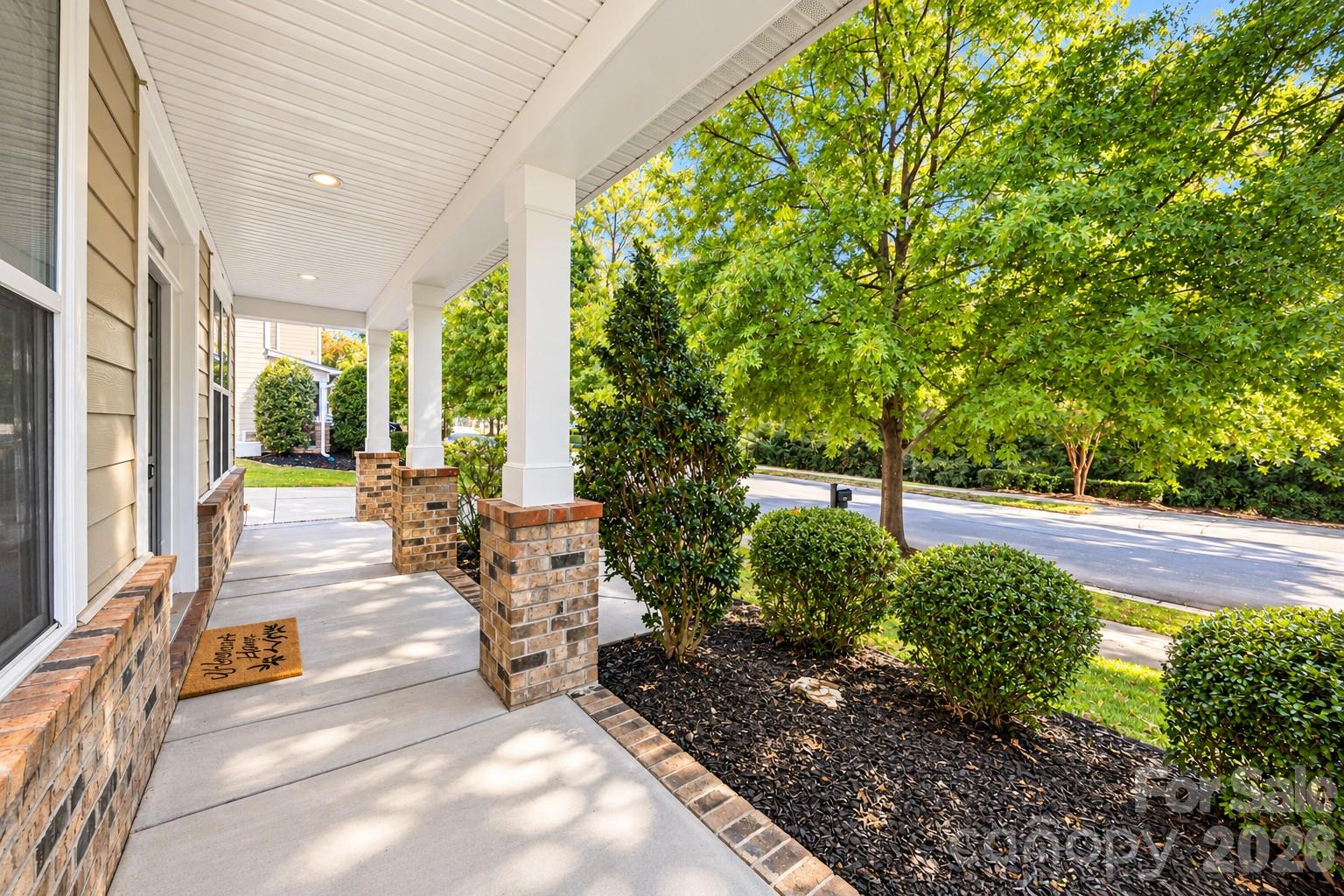Single Family Residence at 4008 Chasebrook Lane, Waxhaw, photo 2 of 47