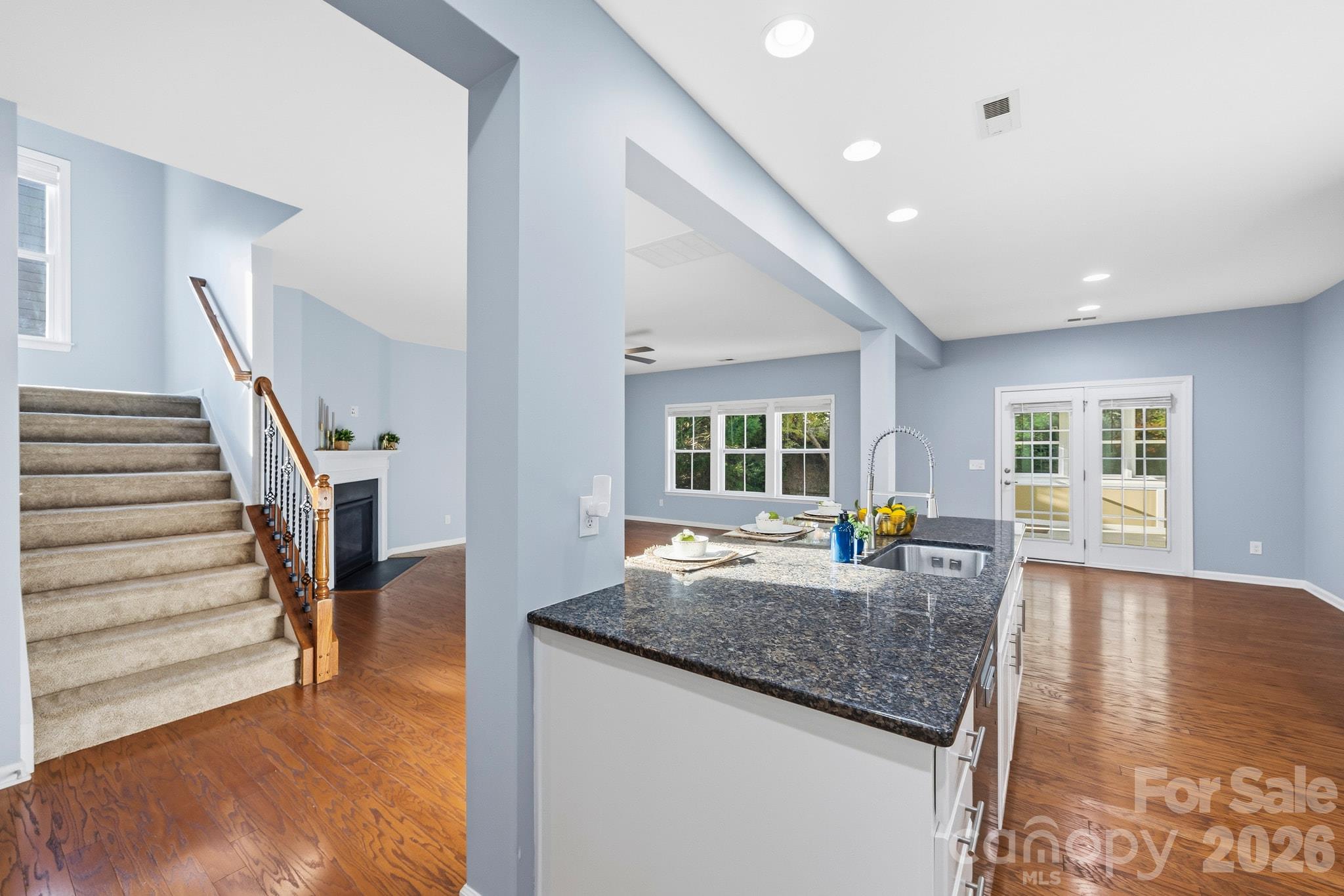 Single Family Residence at 4008 Chasebrook Lane, Waxhaw, photo 12 of 47