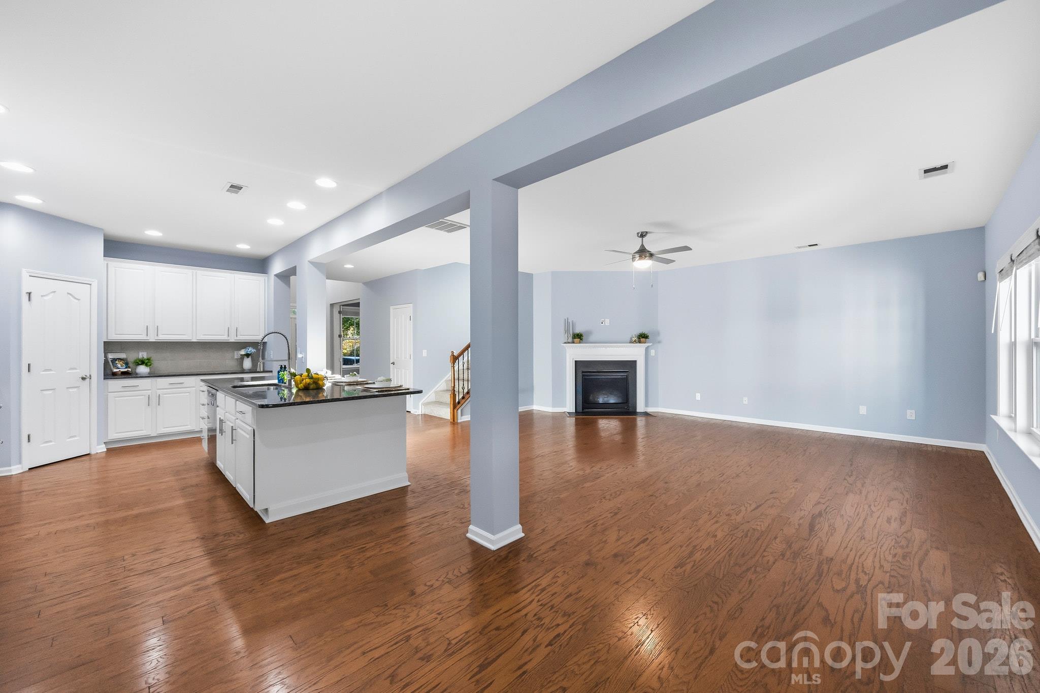 Single Family Residence at 4008 Chasebrook Lane, Waxhaw, photo 17 of 47