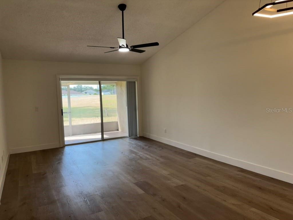 Townhouse at 949 PEBBLE CREEK CIR, ORLANDO, photo 7 of 21