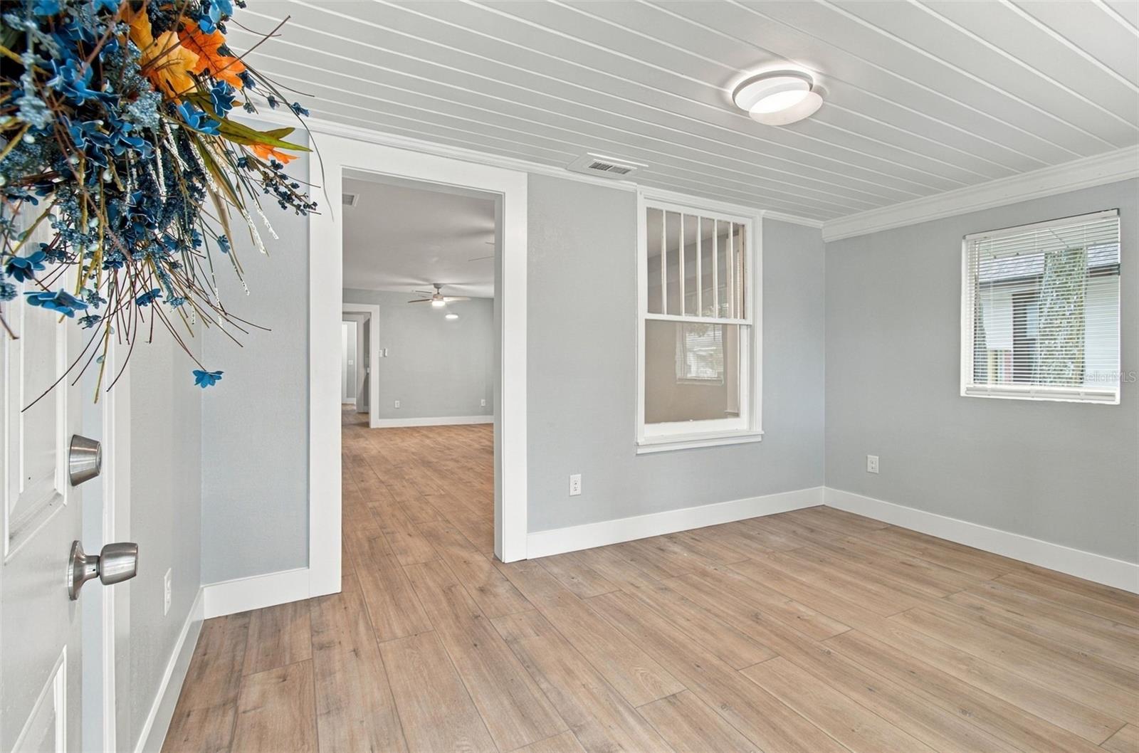 Welcome Home - 1225 E OSBORNE AVE, TAMPA