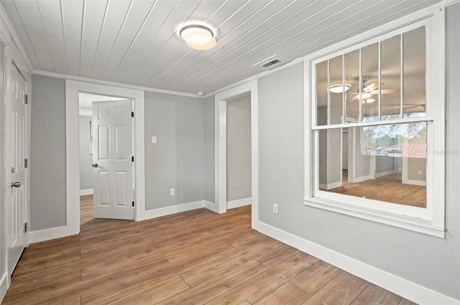 Front Room - 1225 E OSBORNE AVE, TAMPA