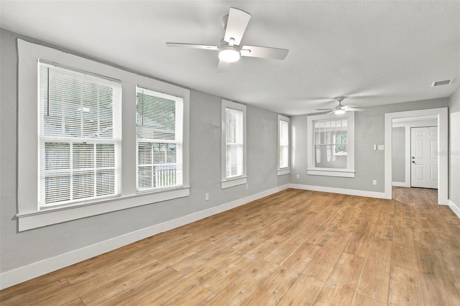 Living Room - 1225 E OSBORNE AVE, TAMPA