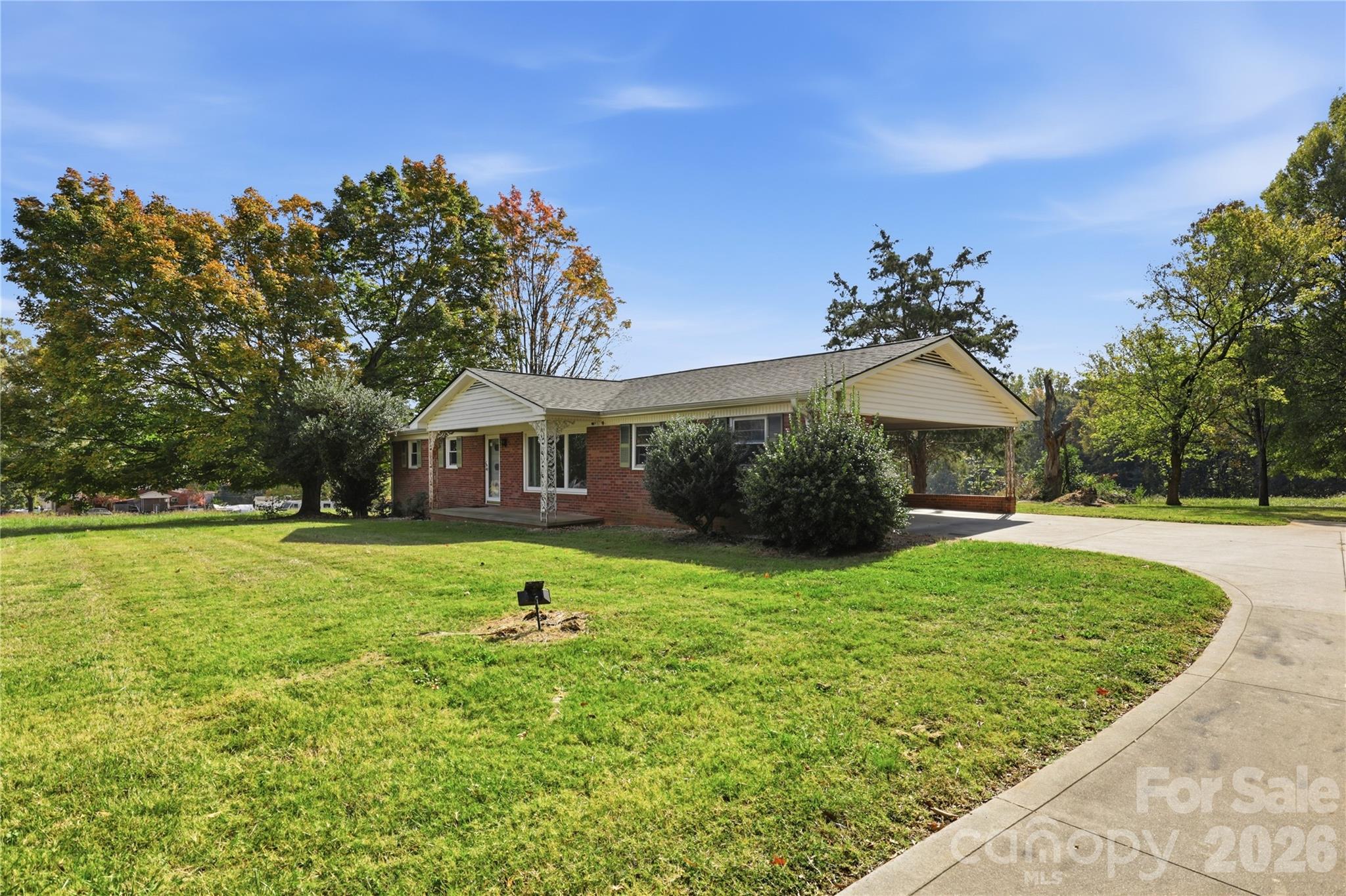 Single Family Residence at 708 Mocksville Highway, Statesville, photo 4 of 28