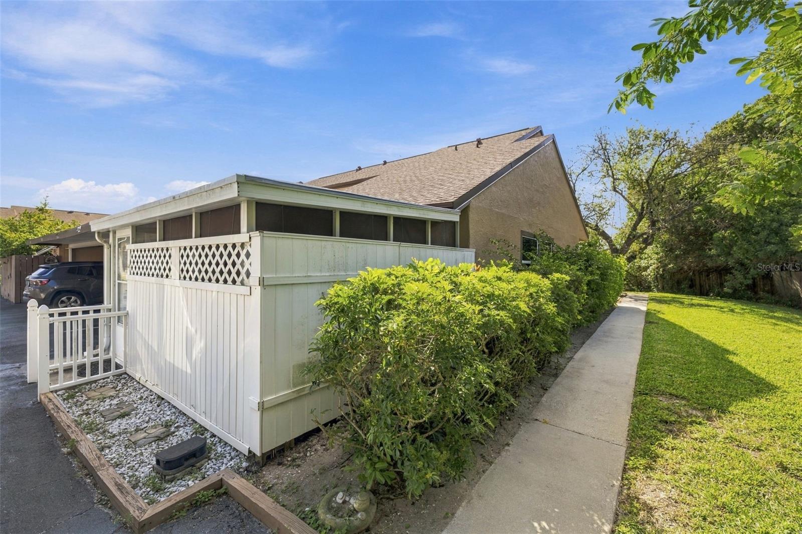 Townhouse at 1896 CLEARBROOKE DR, CLEARWATER, photo 28 of 29