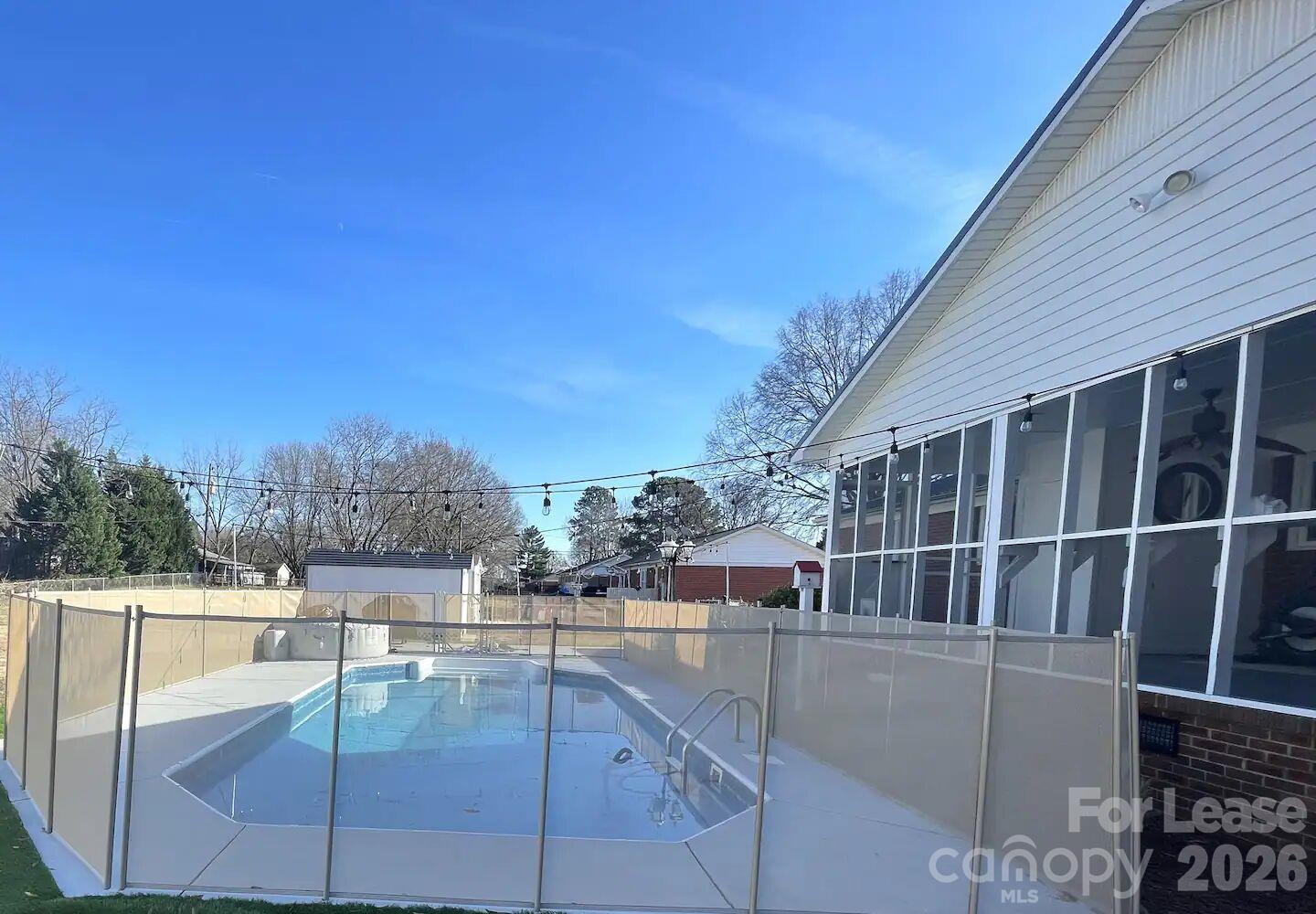 Single Family Residence at 3117 Smith Farm Road, Matthews, photo 6 of 29
