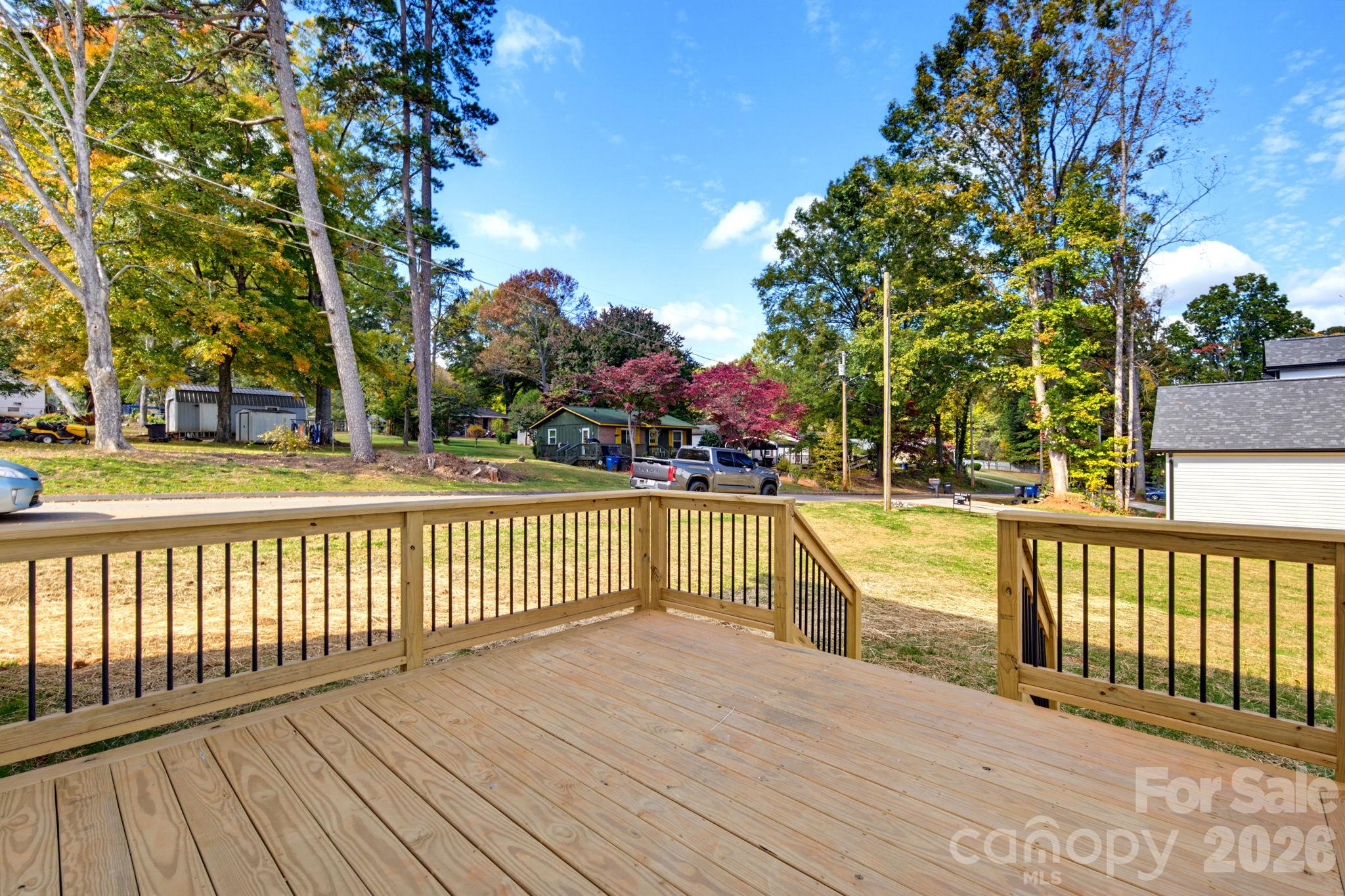 Single Family Residence at 1524 Wedgedale Avenue, Statesville, photo 35 of 43