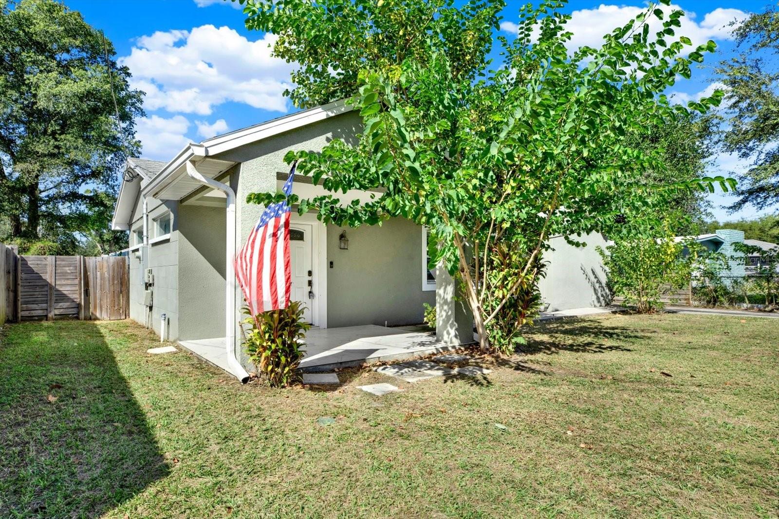 Single Family Residence at 6504 N 21ST ST, TAMPA, photo 5 of 38