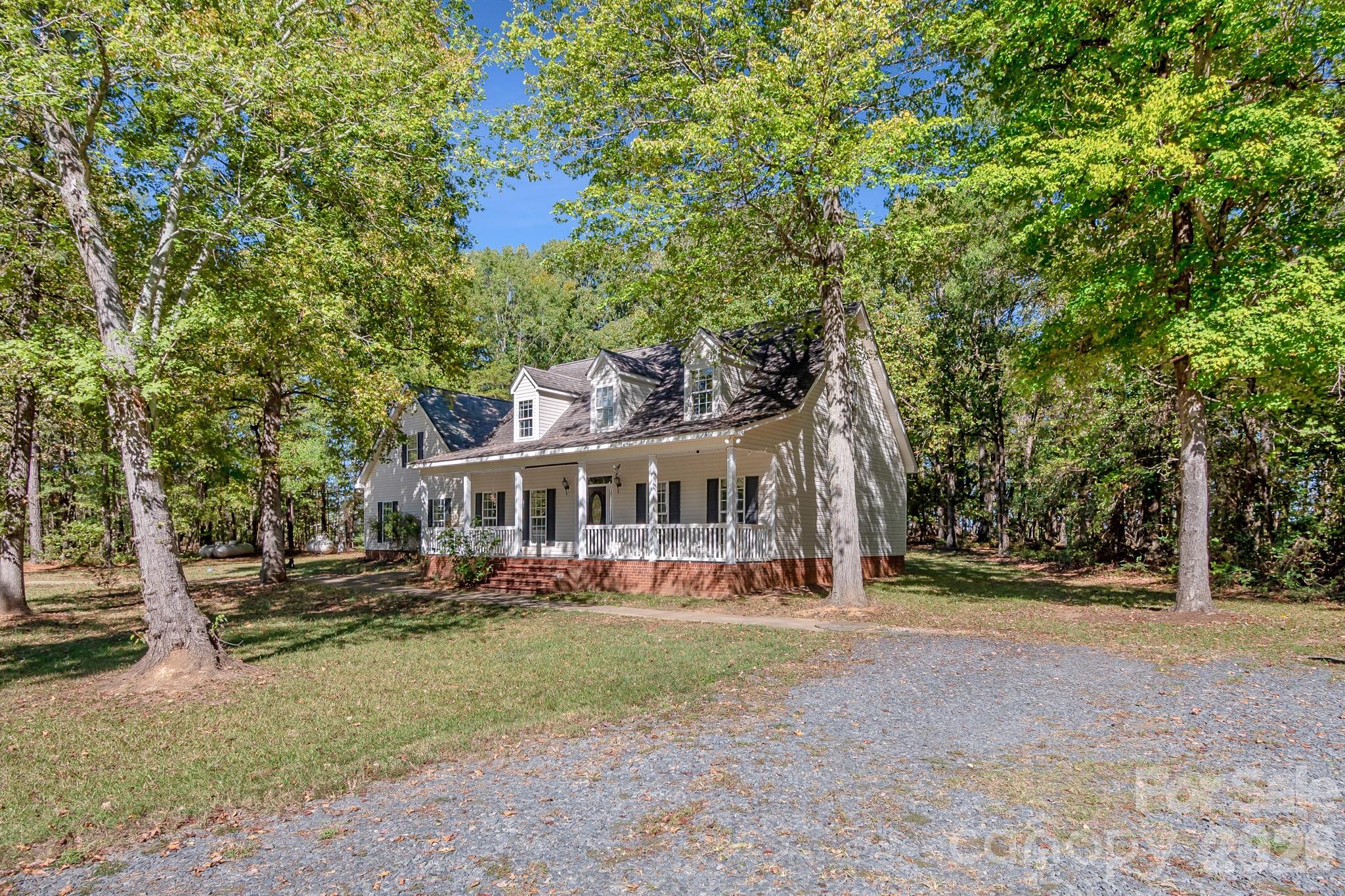 Single Family Residence at 3019 White Store Road, Wingate, photo 28 of 34