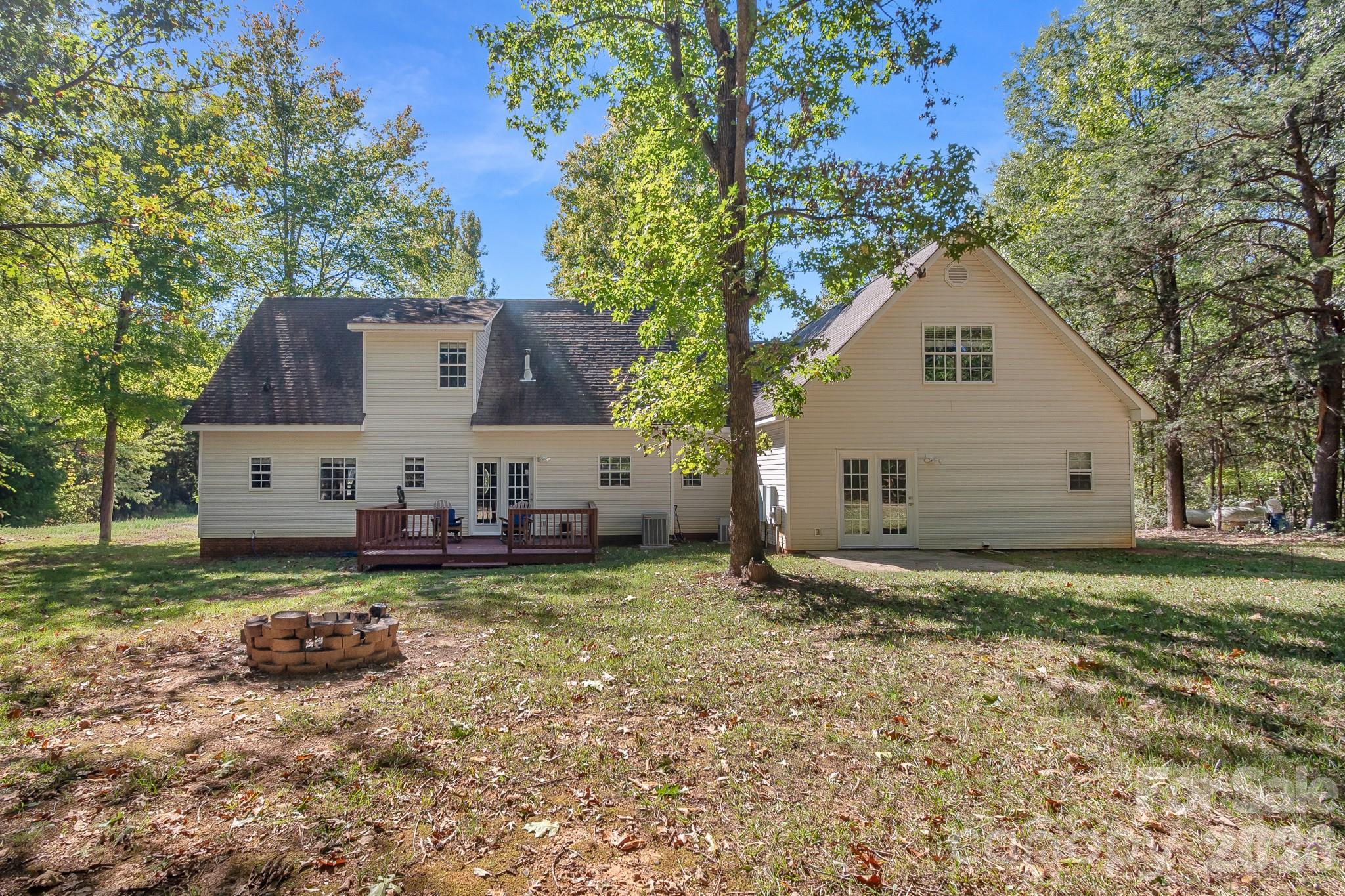 Single Family Residence at 3019 White Store Road, Wingate, photo 30 of 34