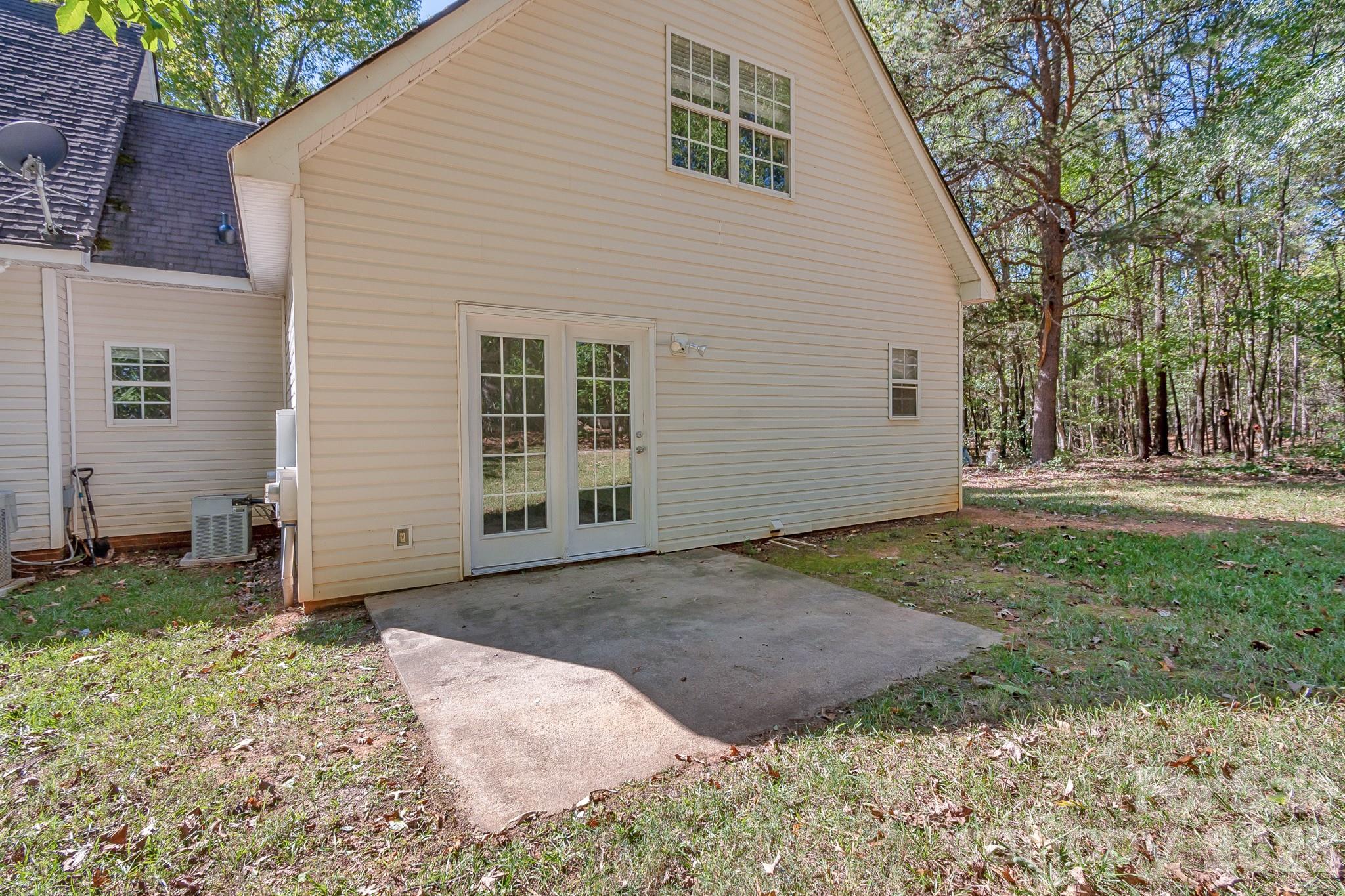 Single Family Residence at 3019 White Store Road, Wingate, photo 31 of 34