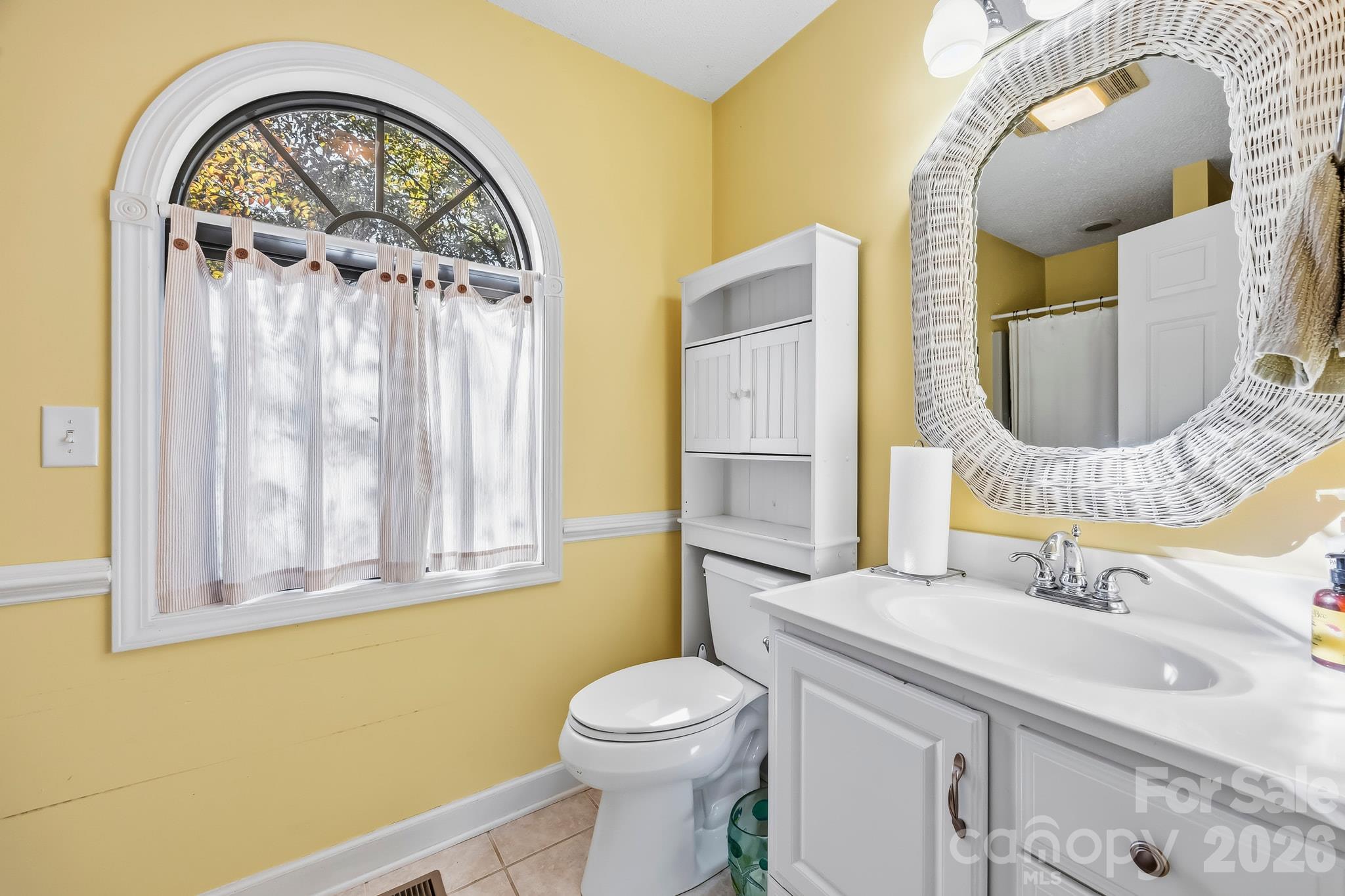 Single Family Residence at 30061 Della Lane, Albemarle, photo 9 of 31