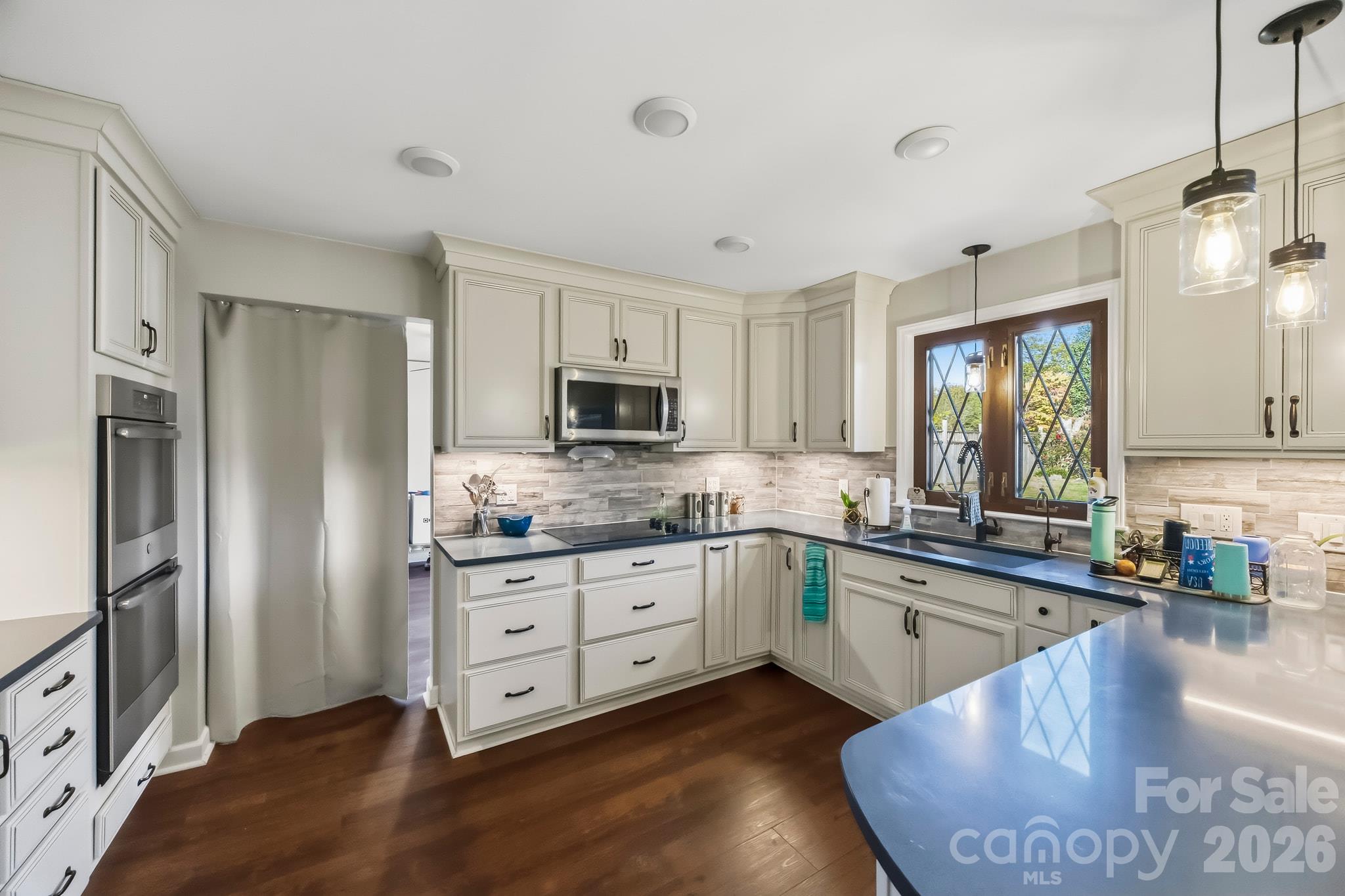 Single Family Residence at 30061 Della Lane, Albemarle, photo 13 of 31