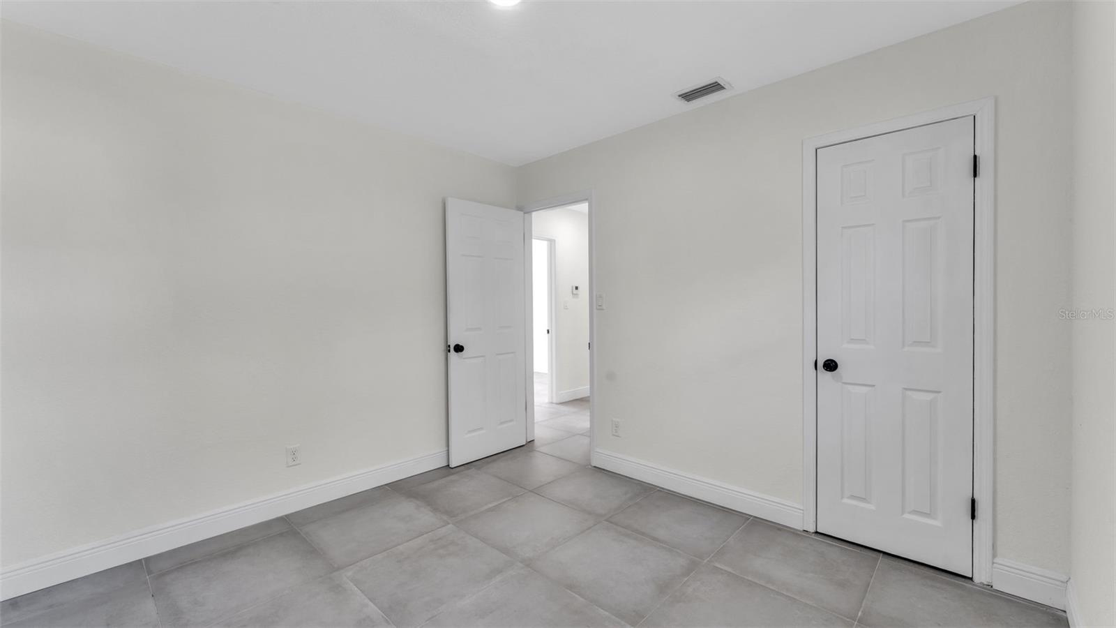 Half Duplex at 3429 SHERRY AVE, WINTER HAVEN, photo 11 of 38