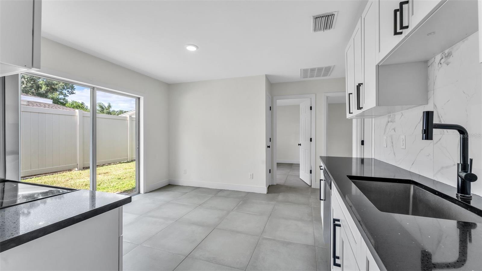 Half Duplex at 3429 SHERRY AVE, WINTER HAVEN, photo 22 of 38