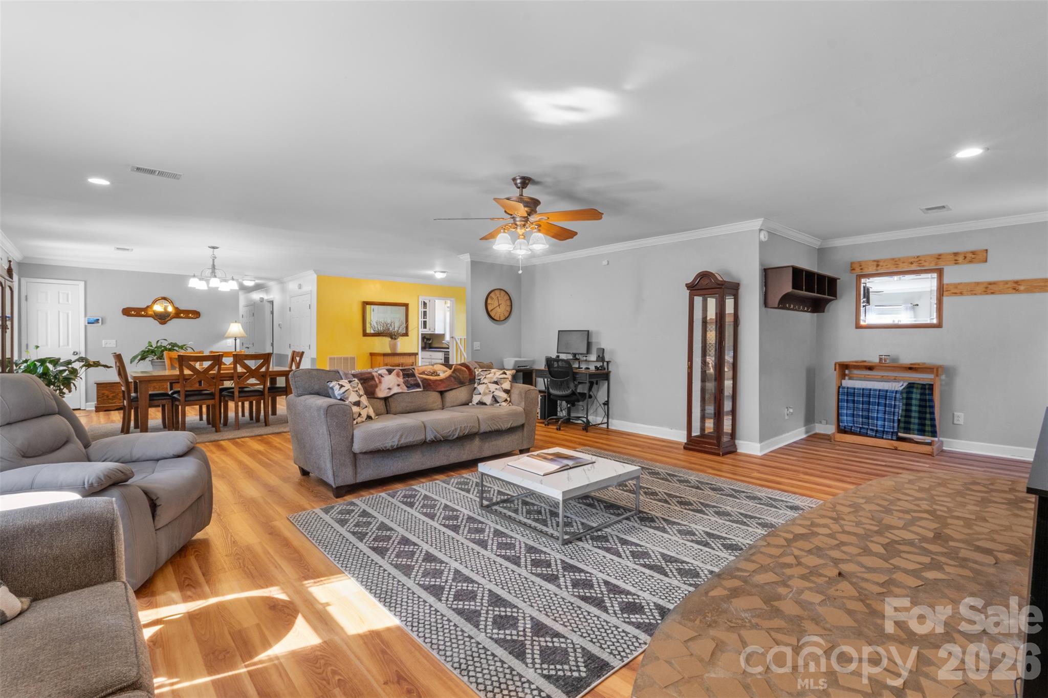 Single Family Residence at 4576 Kincaid Bridge Road, Winnsboro, photo 10 of 31