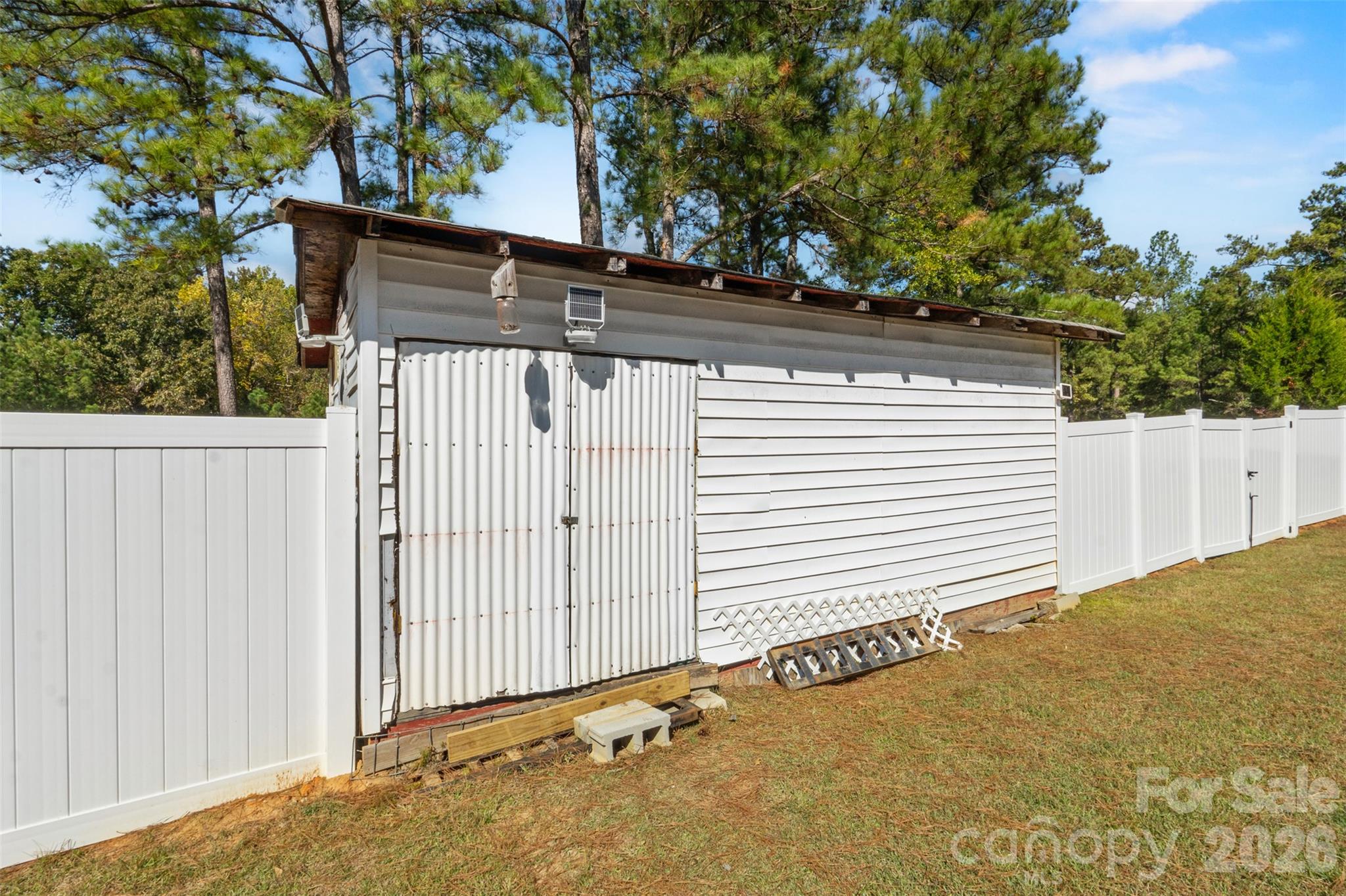 Storage Building with Electric - 4576 Kincaid Bridge Road, Winnsboro