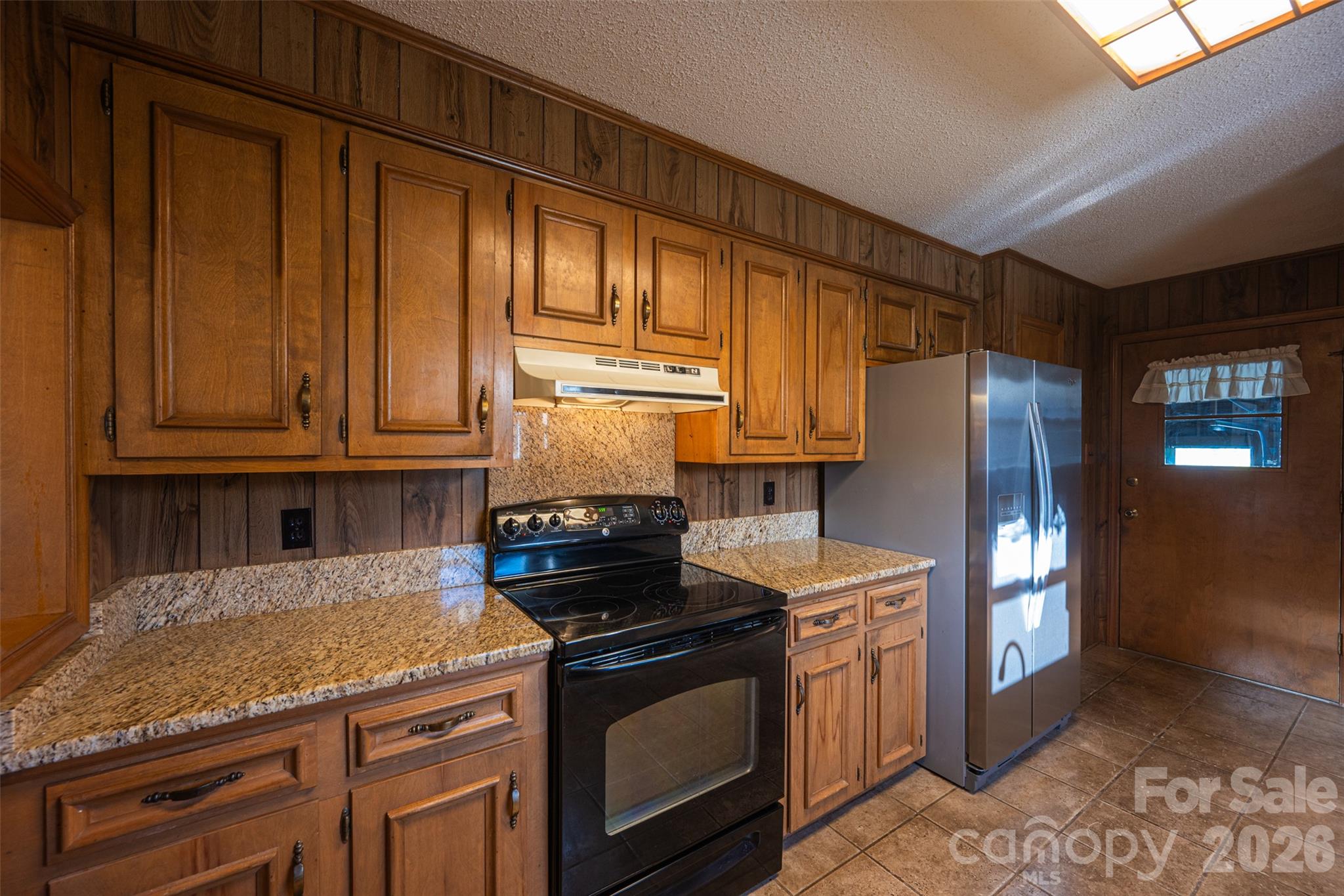 Kitchen - 1440 Barbara Drive, Cherryville