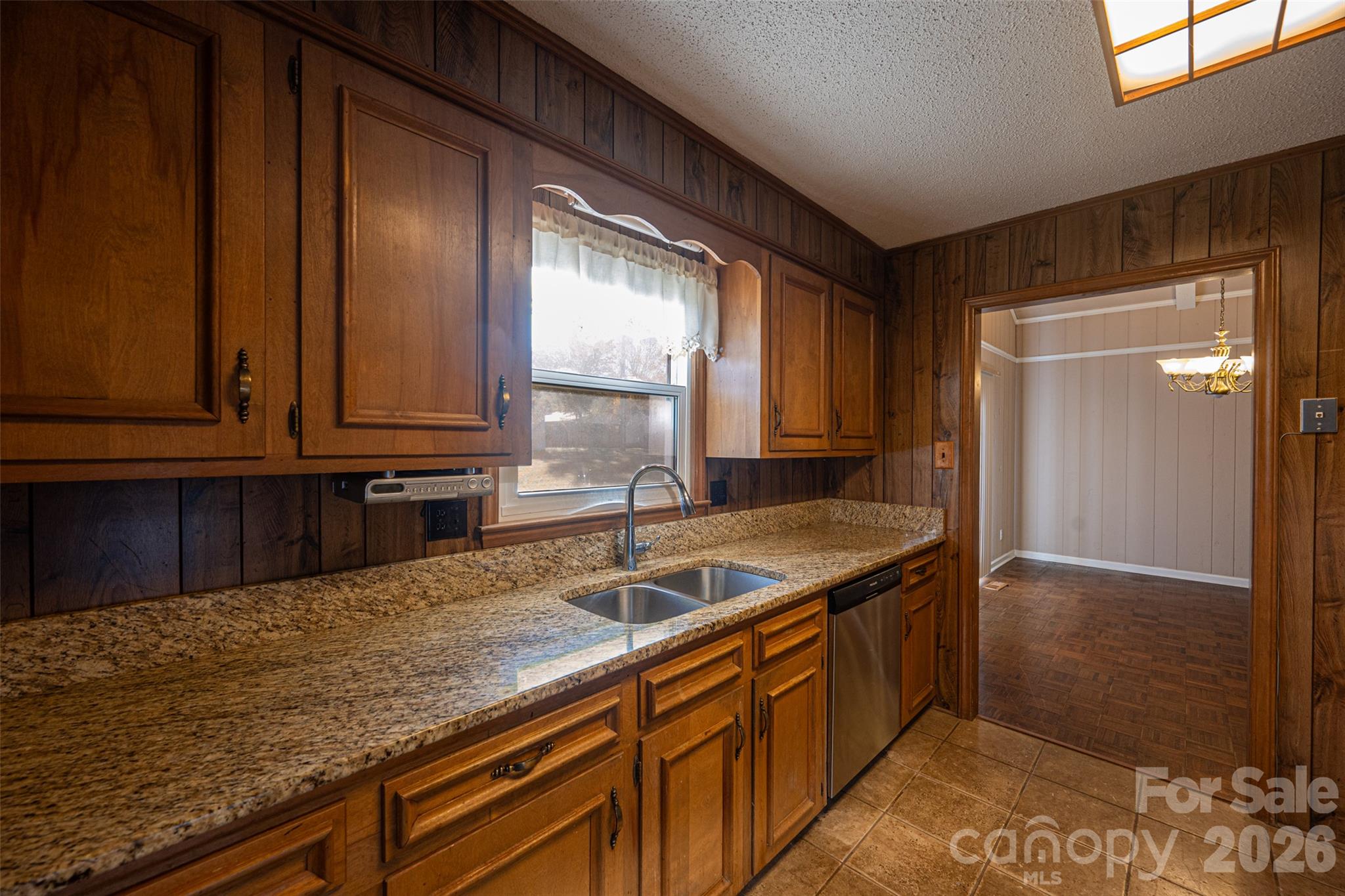 Kitchen - 1440 Barbara Drive, Cherryville