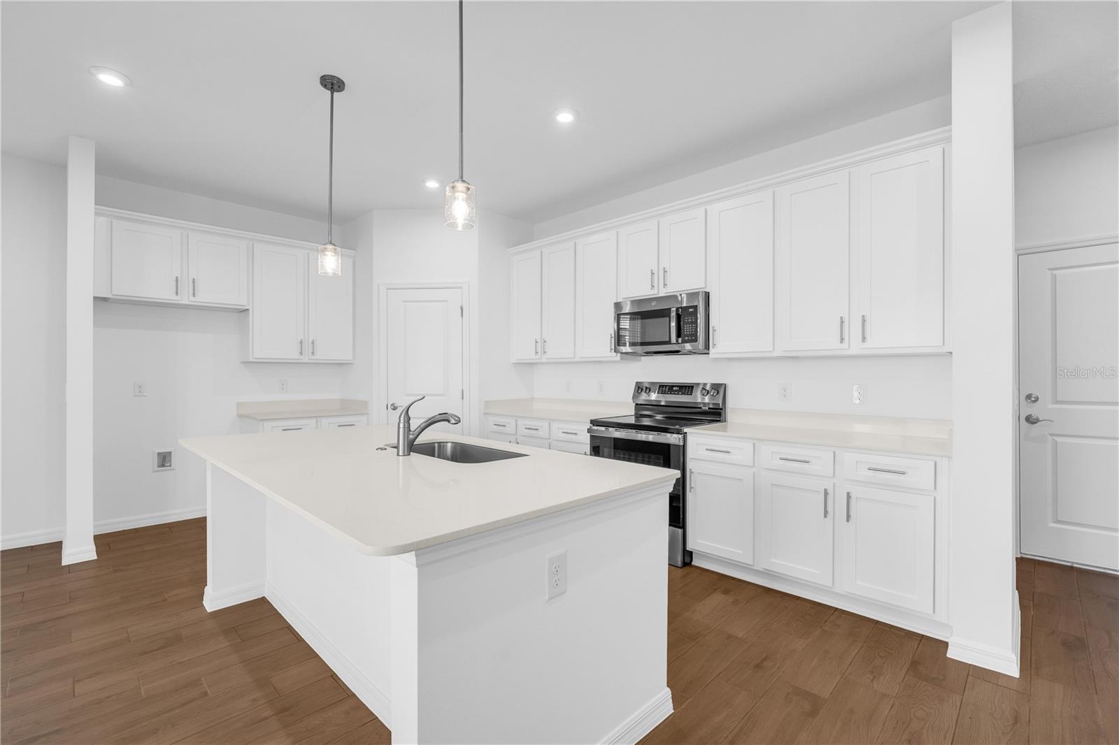 Single Family Residence at 3945 PENTAS RD, TAVARES, photo 18 of 44