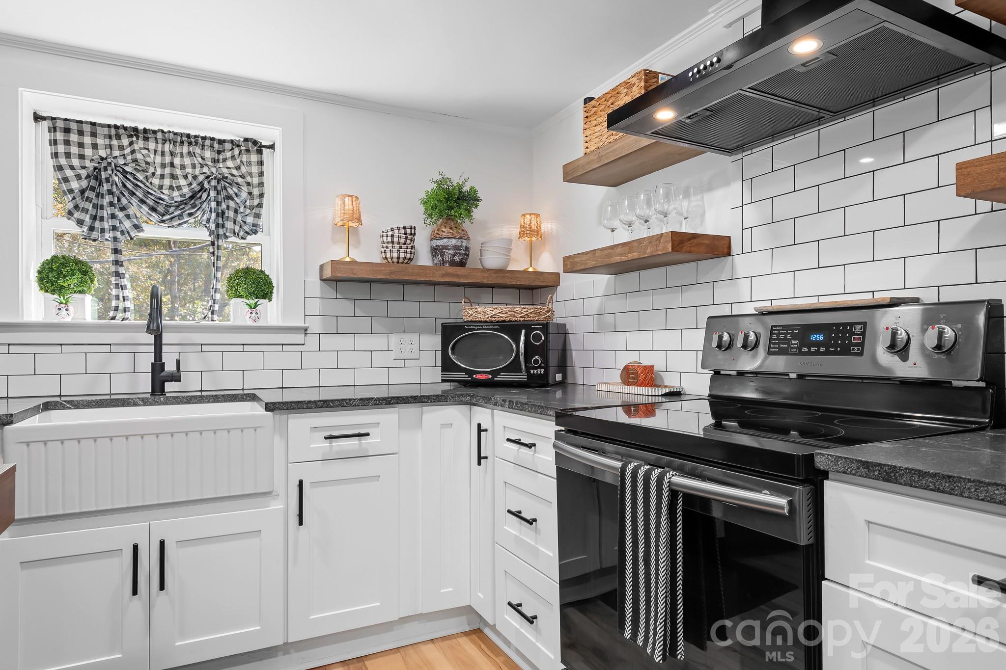 Single Family Residence at 5264 Stagecoach Road, Iron Station, photo 6 of 27