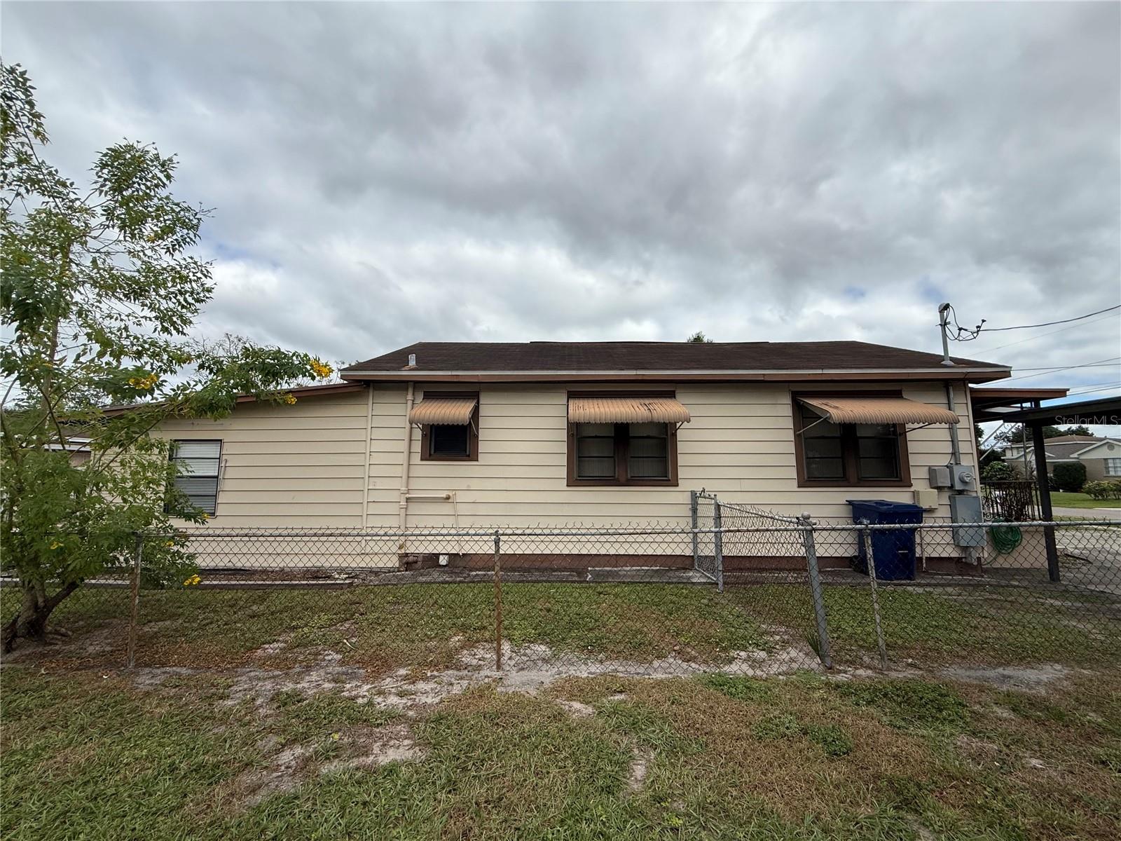 Single Family Residence at 2933 W WALNUT ST, TAMPA, photo 20 of 22