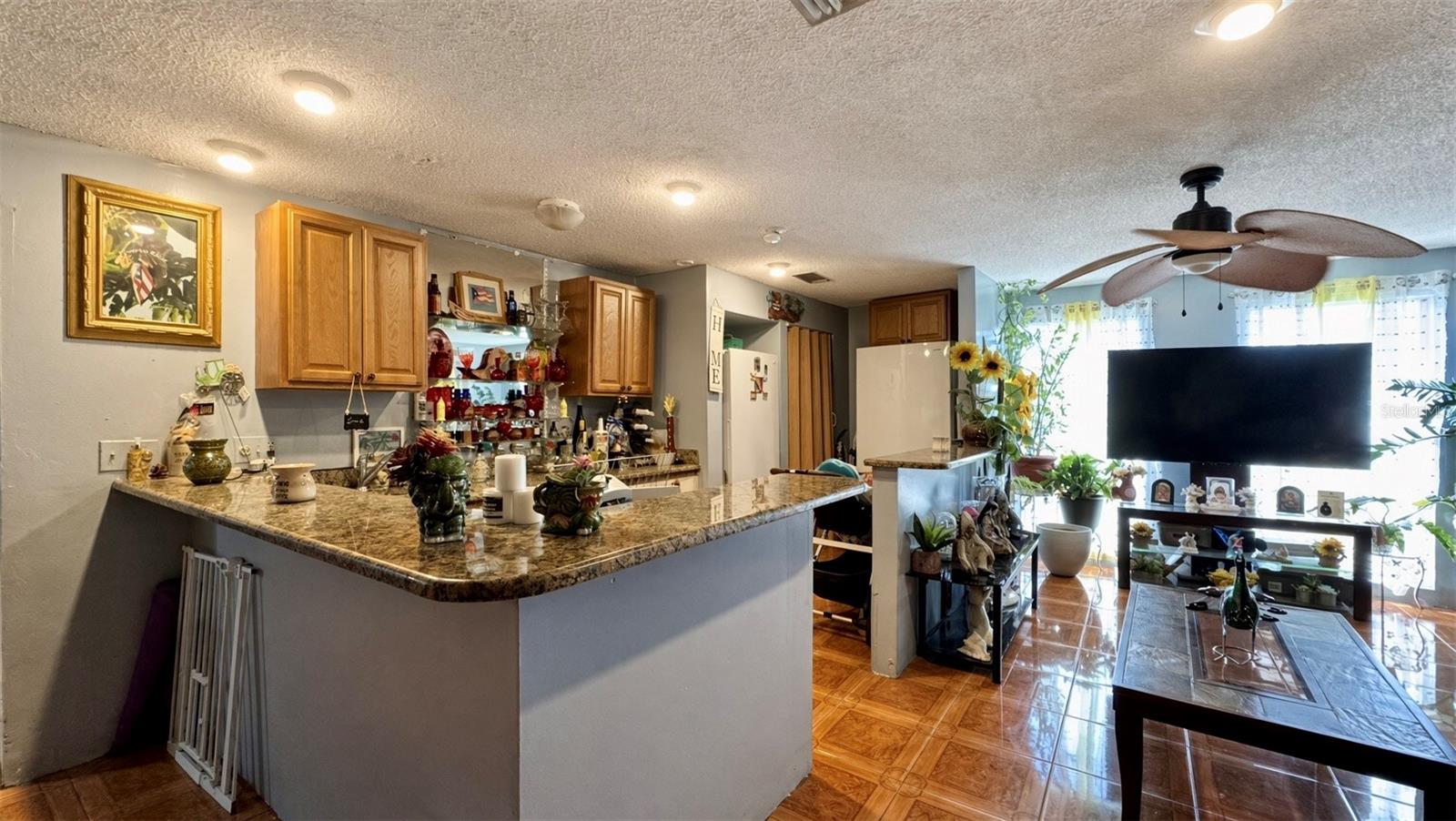 Single Family Residence at 5810 N GOMEZ AVE, TAMPA, photo 16 of 54