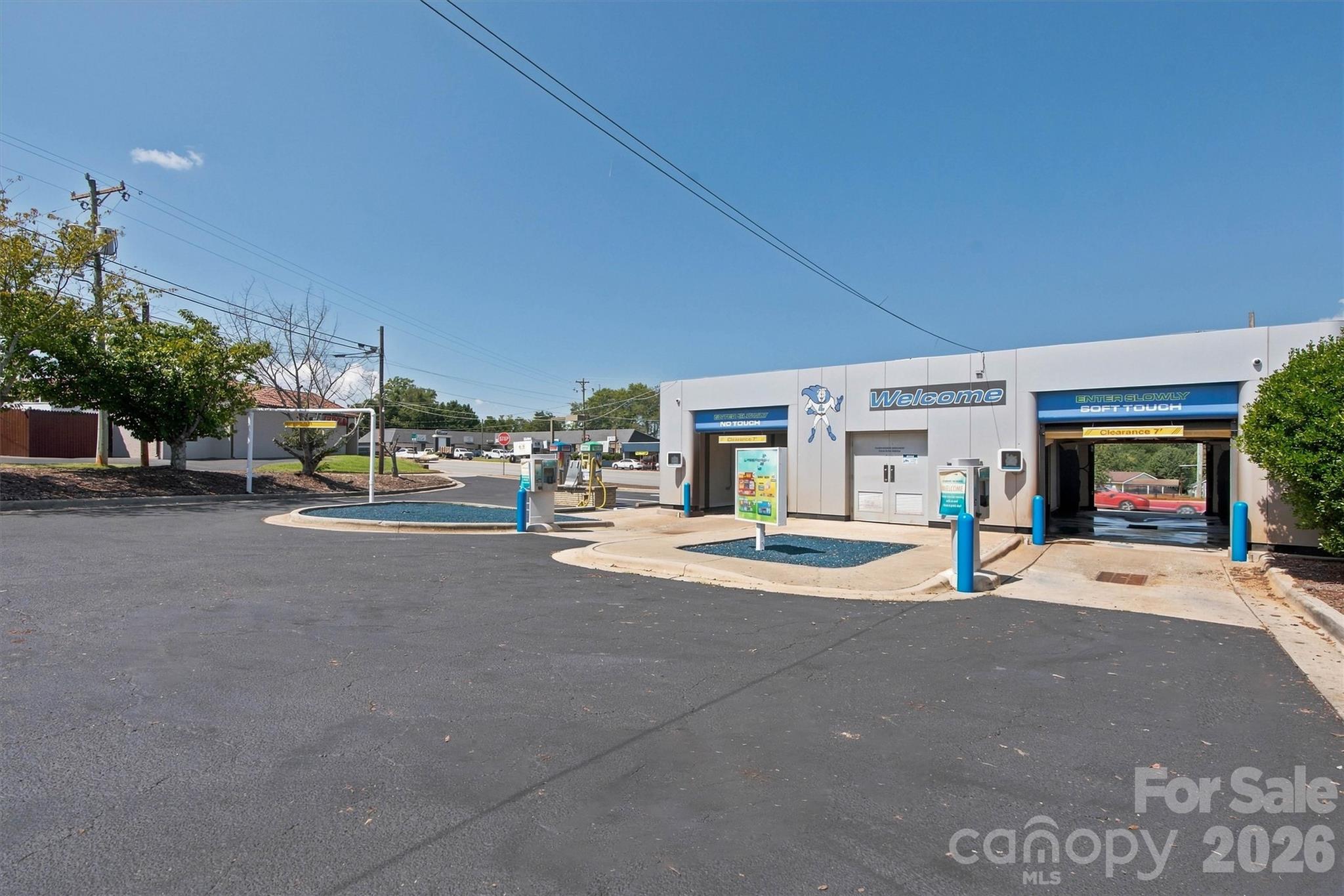 Automotive at 1110 16th Street, Hickory, photo 6 of 13
