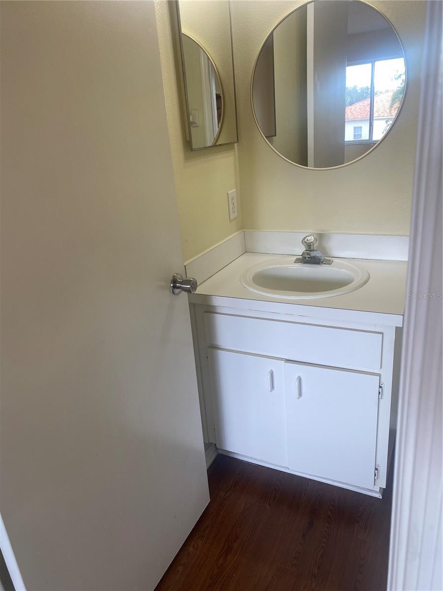 Townhouse at 6006 BAYSIDE KEY DR NE #6006, TAMPA, photo 15 of 16