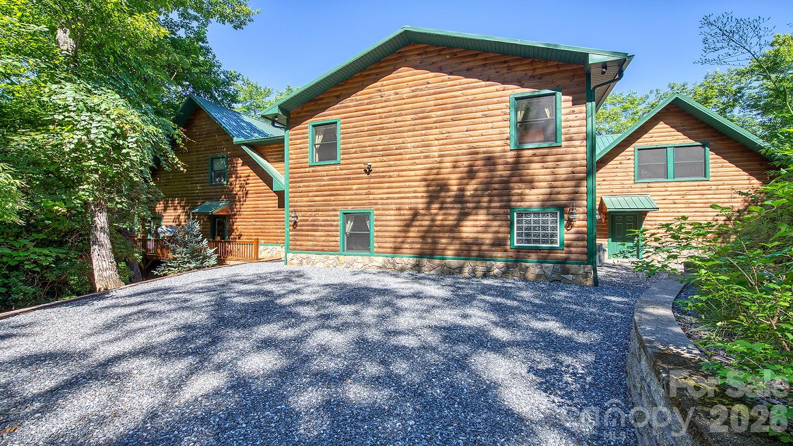 Driveway - 1450 Mountain Laurel Road, Whittier