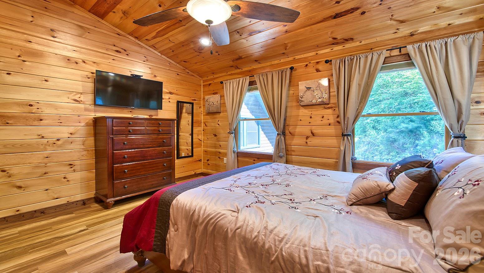 Second Level Bedroom - 1450 Mountain Laurel Road, Whittier