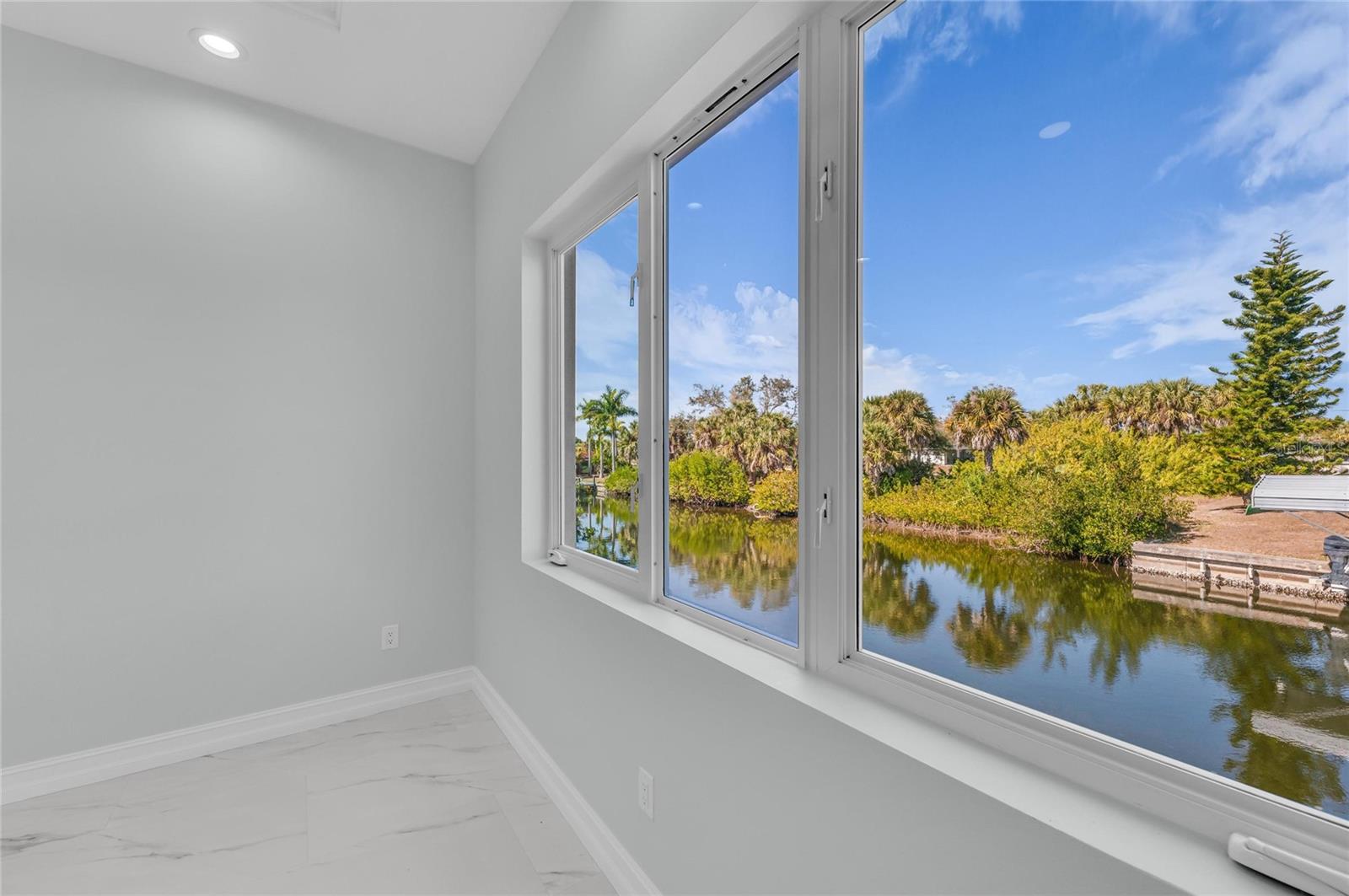 Single Family Residence at 18702 ARAPAHOE CIR, PORT CHARLOTTE, photo 39 of 59