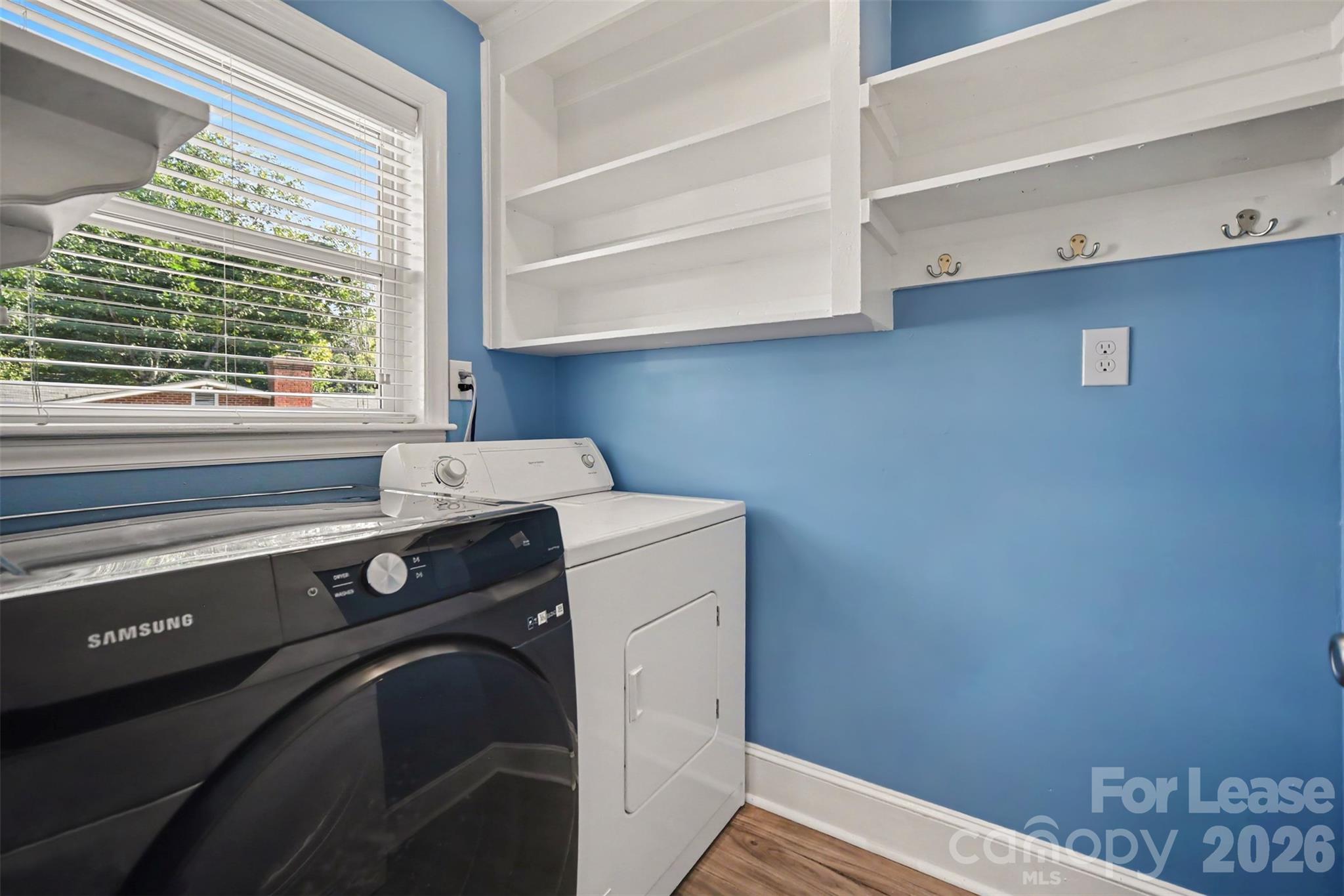 Single Family Residence at 4812 Yardley Place, Charlotte, photo 13 of 17